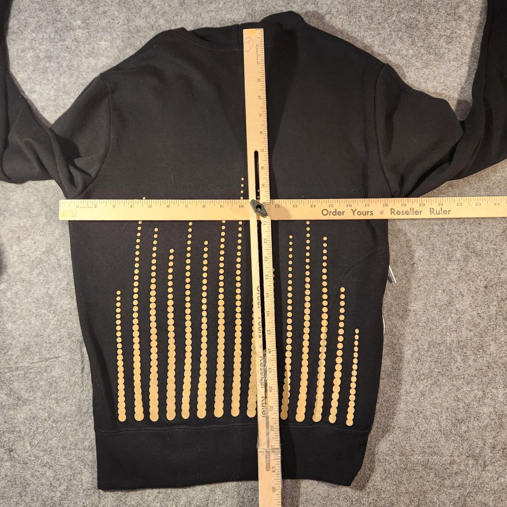 Vintage VINTAGE Michael Jackson ONE Cirque du Soleil Hoodie Mens Small Black Graphic Size US S / EU 44-46 / 1 - 5 Thumbnail