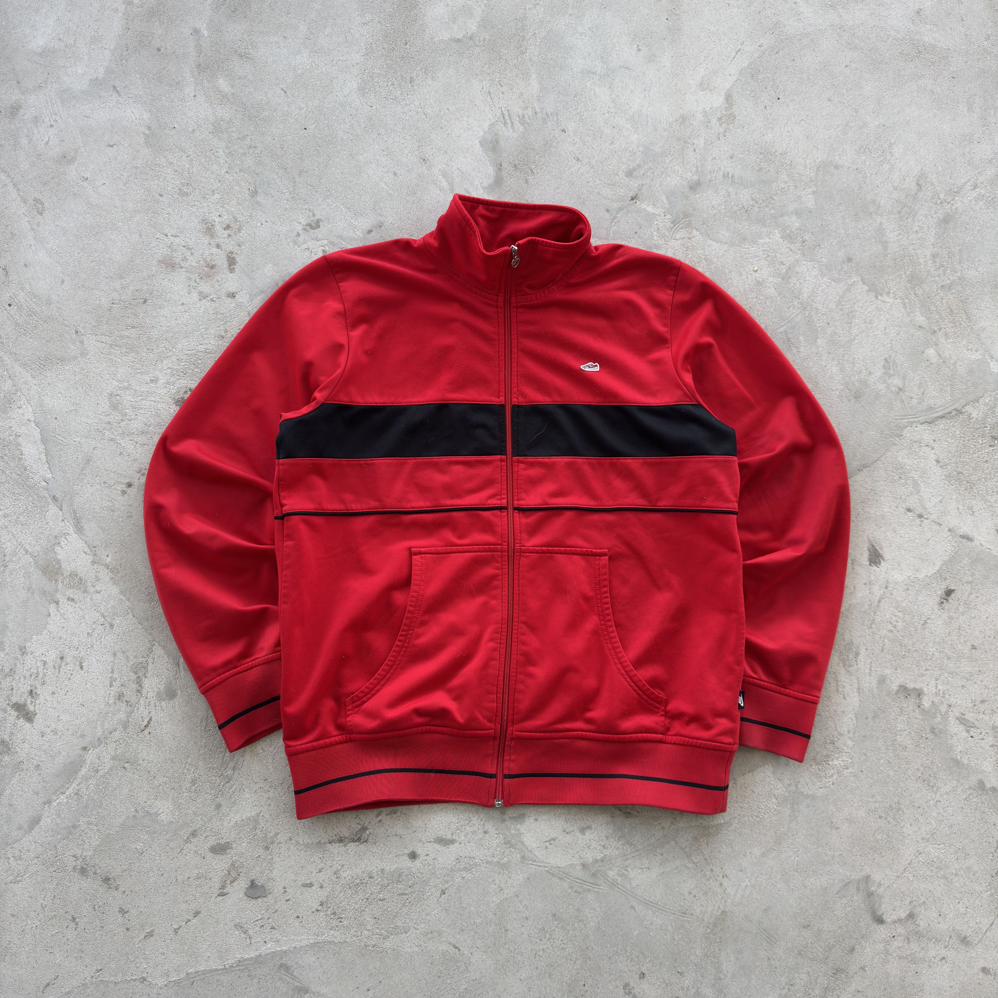 Nike Vintage Nike Sportswear Track Jacket Red Black Striped Size US M / EU 48-50 / 2 - 1 Thumbnail