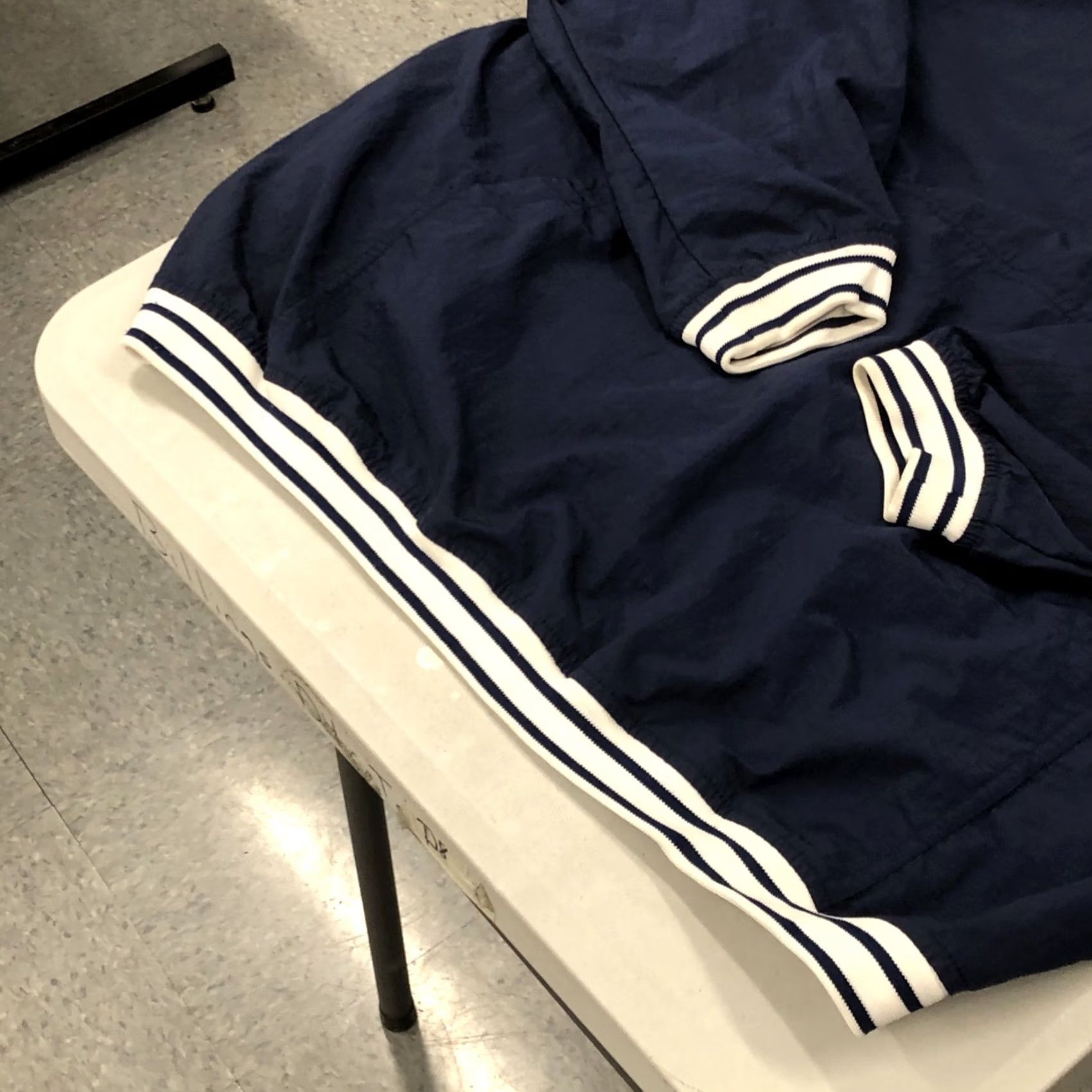 Nike VINTAGE Nike Pullover Jacket Mens 2XL Windbreaker Blue Striped Collar Nickel Windproof Pockets 90s Shirt? Size US XXL / EU 58 / 5 - 6 Thumbnail