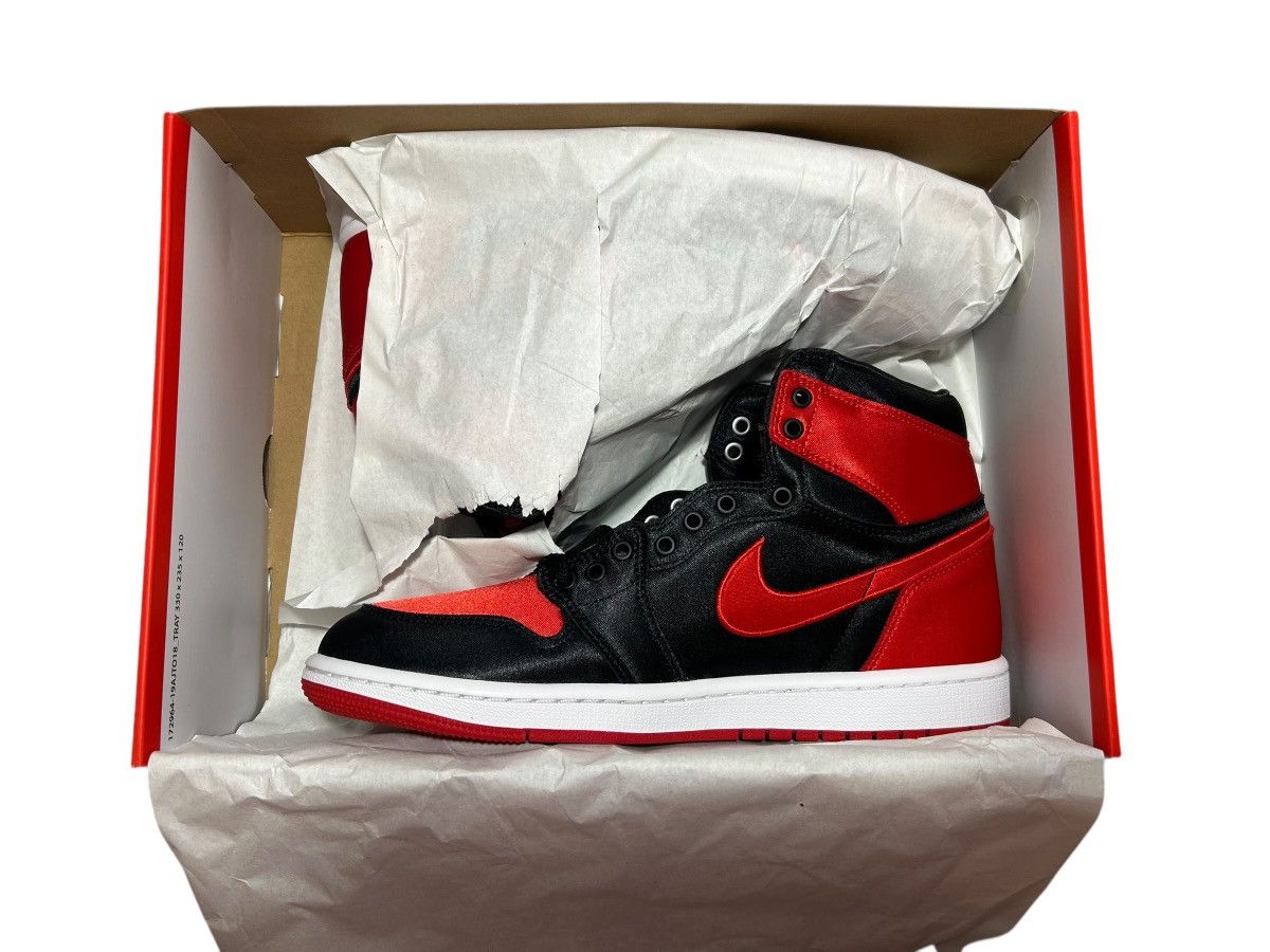 Nike Jordan 1 Retro High OG Satin Bred (W) Size US 10 / IT 40 - 6 Thumbnail
