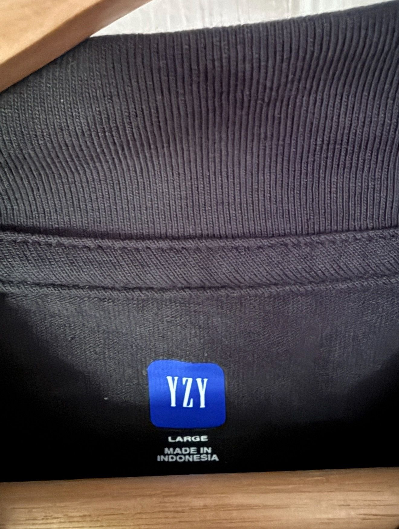 BAL YZY Gap 3/4 Logo Tee Black (Large) Size US L / EU 52-54 / 3 - 2 Thumbnail