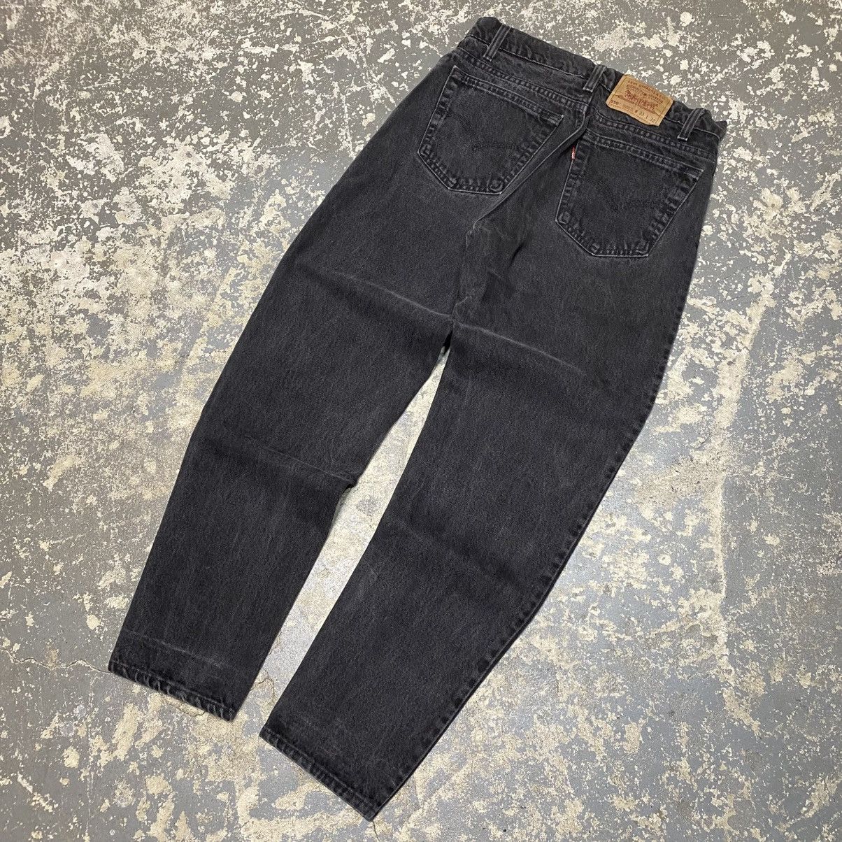 Levi's × Vintage Vintage Levi’s 550 Relaxed Fit Black Denim Jeans USA 90s Size US 31 - 2 Thumbnail