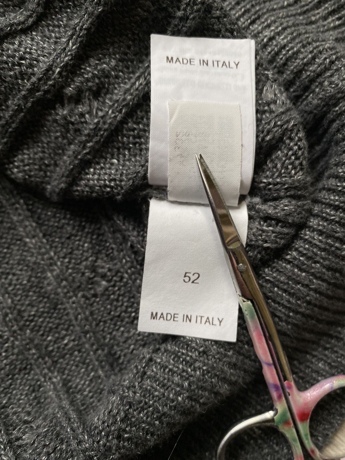 Brunello Cucinelli Brunello Cucinelli sweater v-neck linen/cotton knit Size US L / EU 52-54 / 3 - 14 Thumbnail