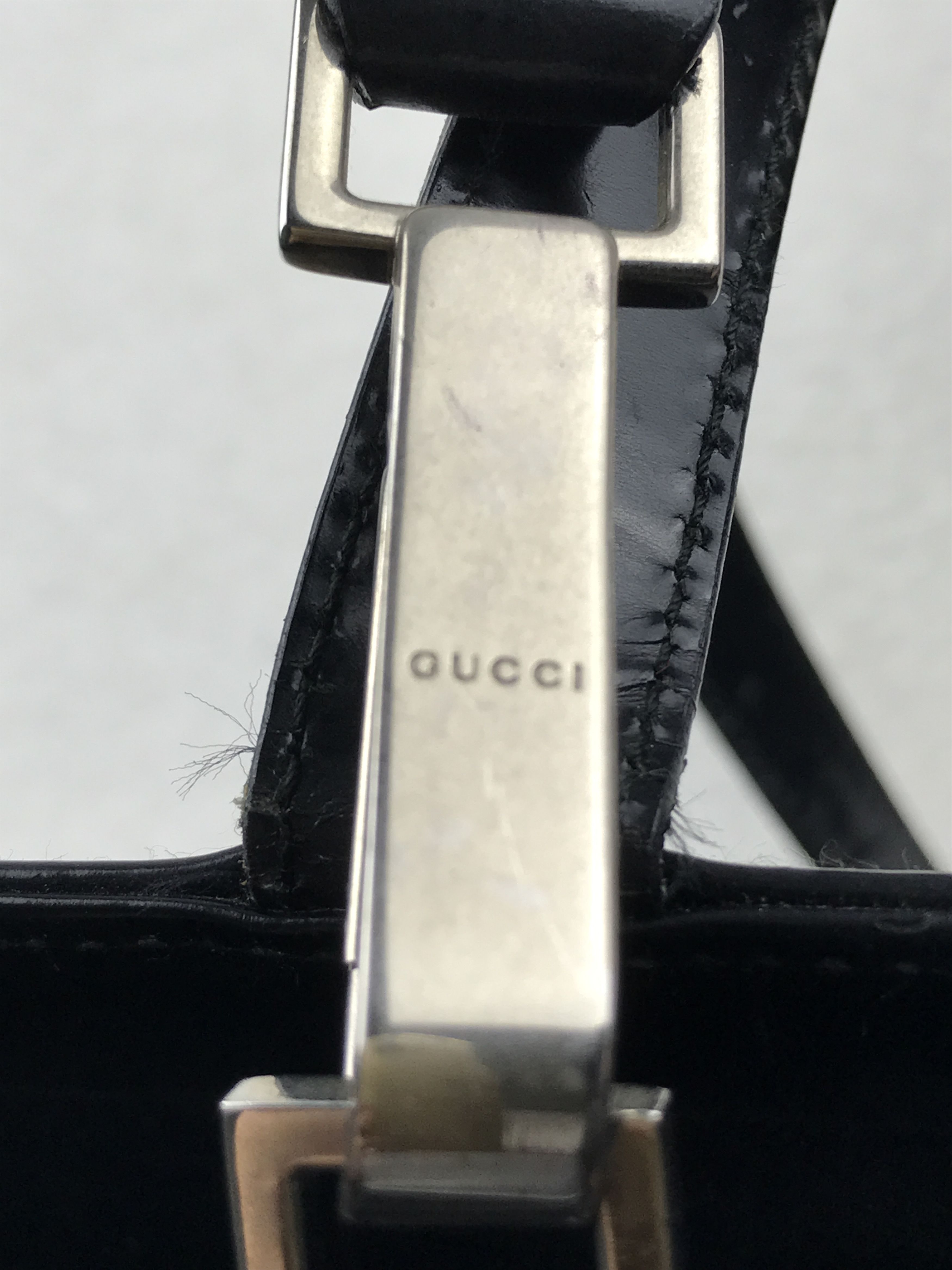 Gucci × Vintage Vintage Gucci Black Patent Leather Handbag With Strap Size ONE SIZE - 14 Thumbnail