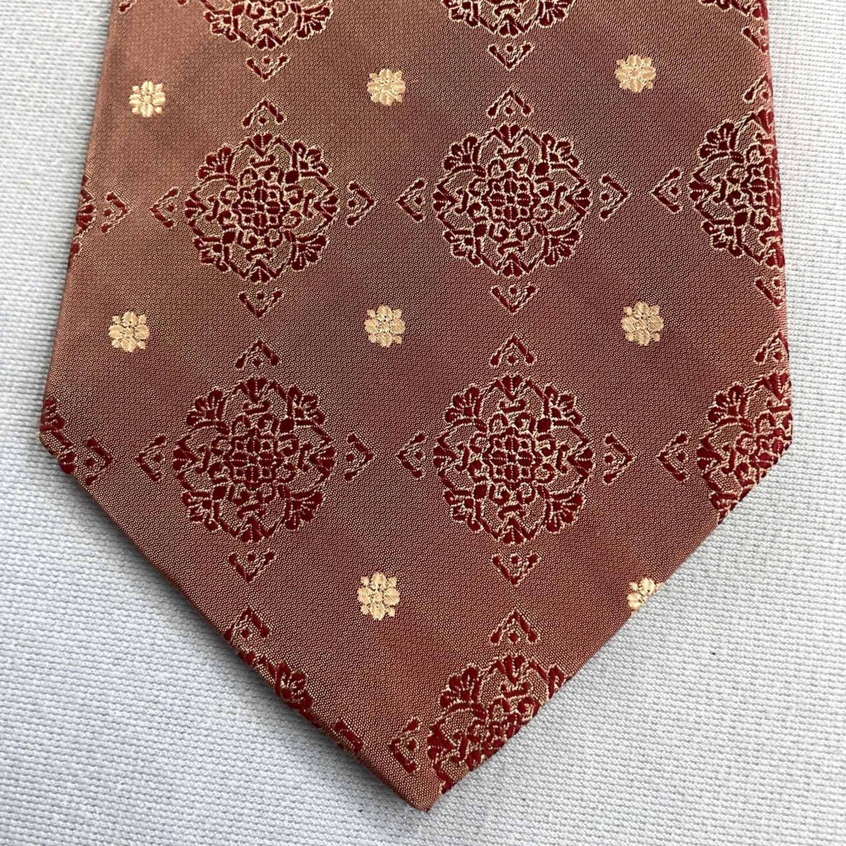 Kenneth Cole VINTAGE Kenneth Cole NY Silk Tie Geometric Deco Dot Rose Red Pink 4x56 Capsule Wide Necktie Men Size ONE SIZE - 7 Thumbnail