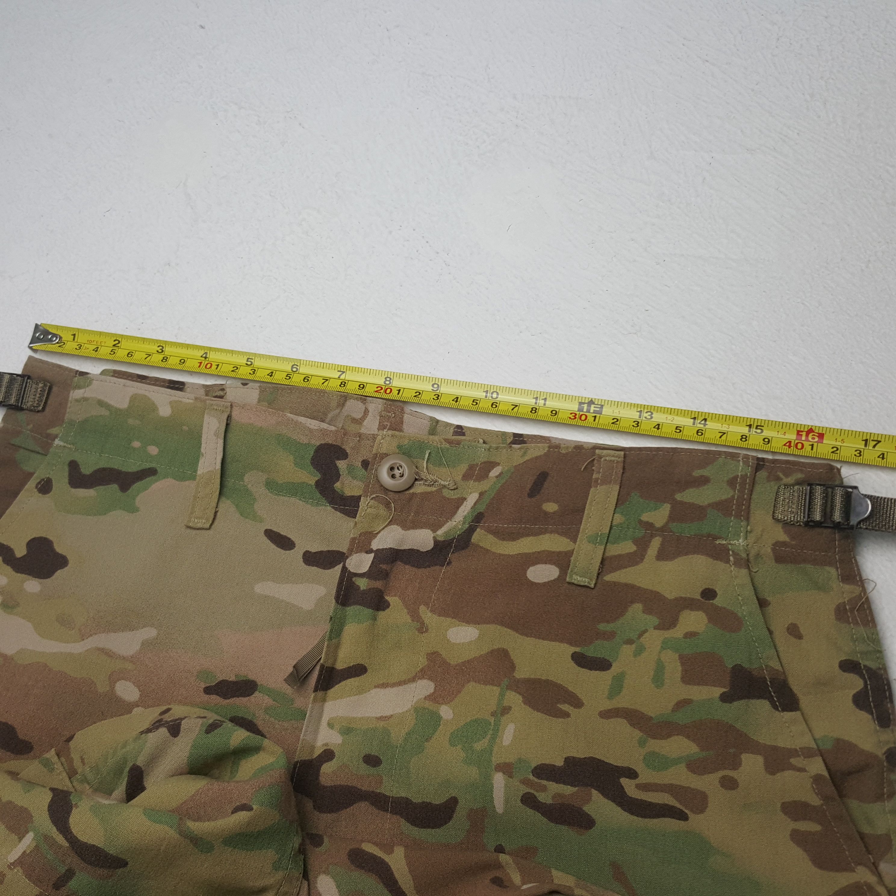 Vintage Vintage Military Camo Cargo Style Pants Size US 33 - 7 Thumbnail