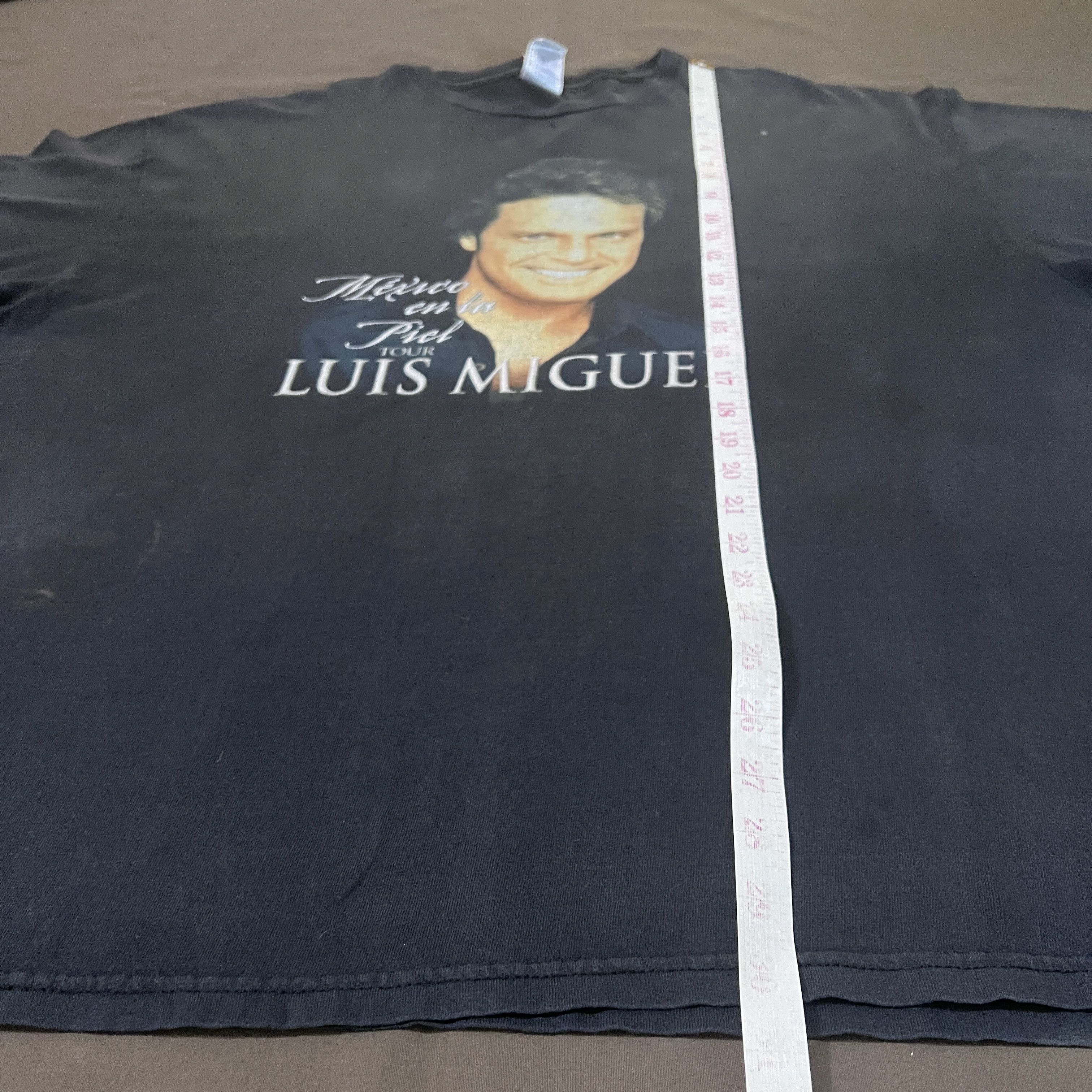 Band Tees Vintage Y2K Luis Miguel Promo Tour Tee 2XL Faded Latin pop Size US XXL / EU 58 / 5 - 15 Thumbnail