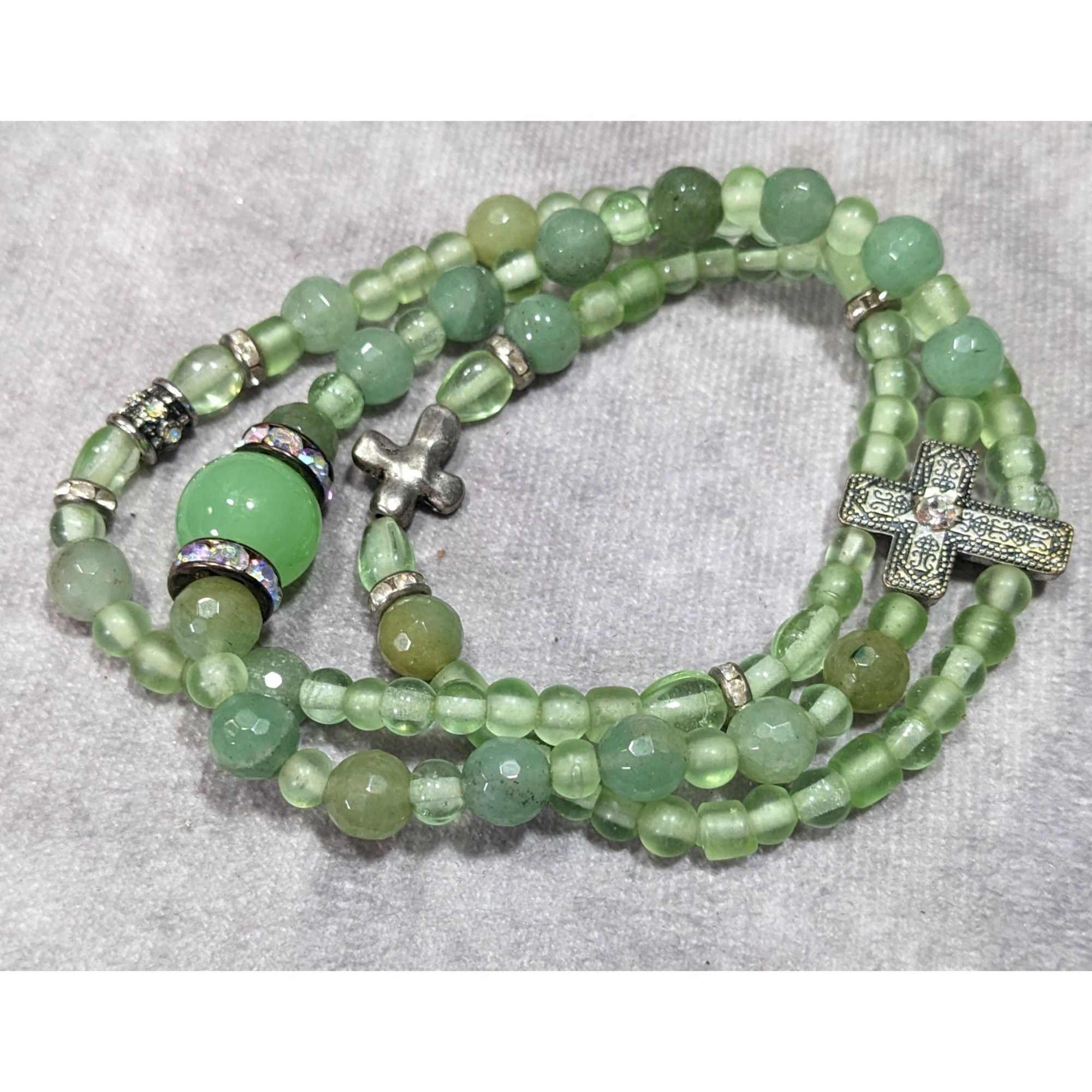 Other Religious Green Glass Beaded Layered Stretch Bracelet Size ONE SIZE - 4 Thumbnail
