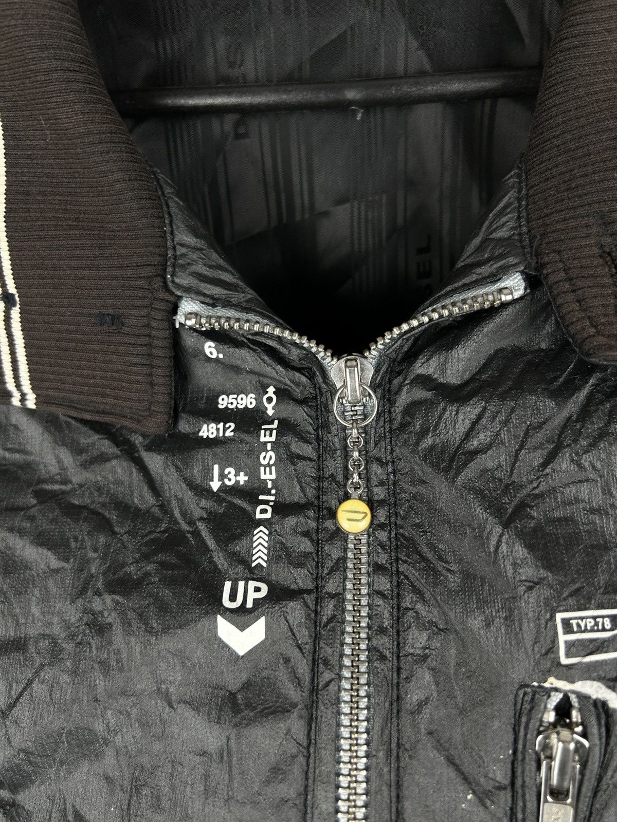 Diesel × Vintage Mens Vintage Diesel Project jacket y2k streetwear rare Size US L / EU 52-54 / 3 - 8 Thumbnail