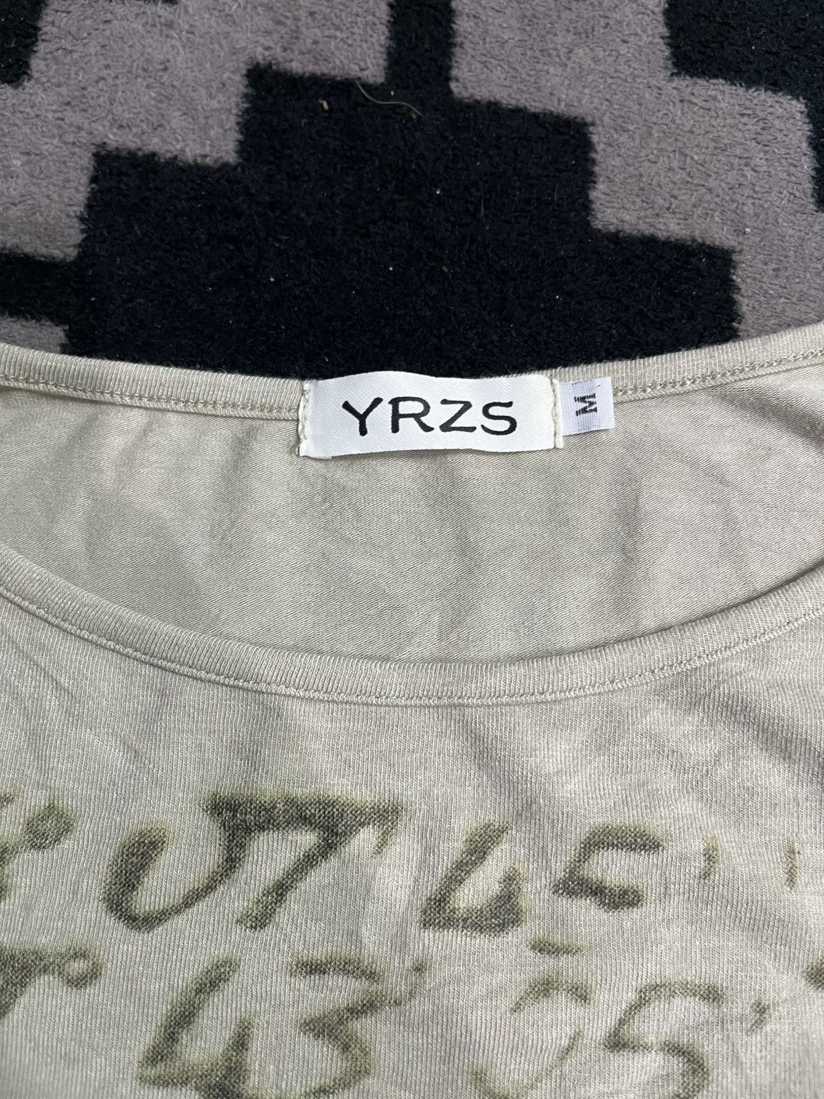 Le Grande Bleu (L.G.B.) Vintage yrzs poem longsleeve tshirt Size US M / EU 48-50 / 2 - 3 Thumbnail