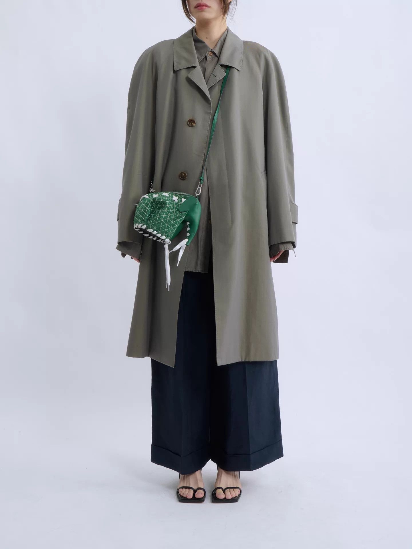 Loewe LOEWE Elephant Green Hand-stitched Cord Limited Bag Size ONE SIZE - 2 Thumbnail