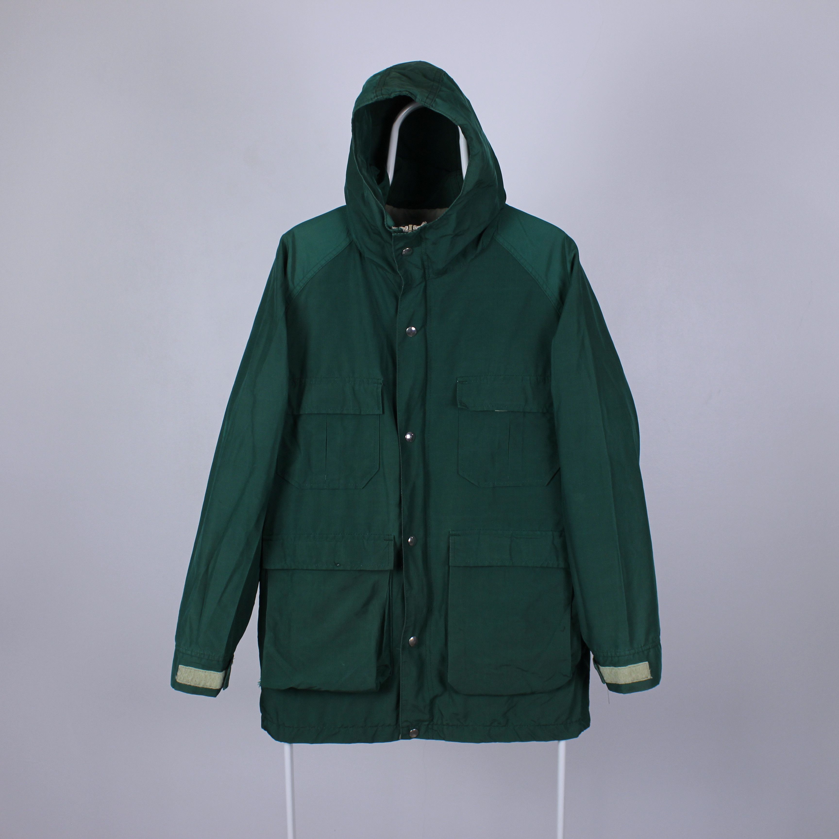 L.L. Bean L.L. Bean light jacket men green men M made in USA Size US M / EU 48-50 / 2 - 5 Thumbnail