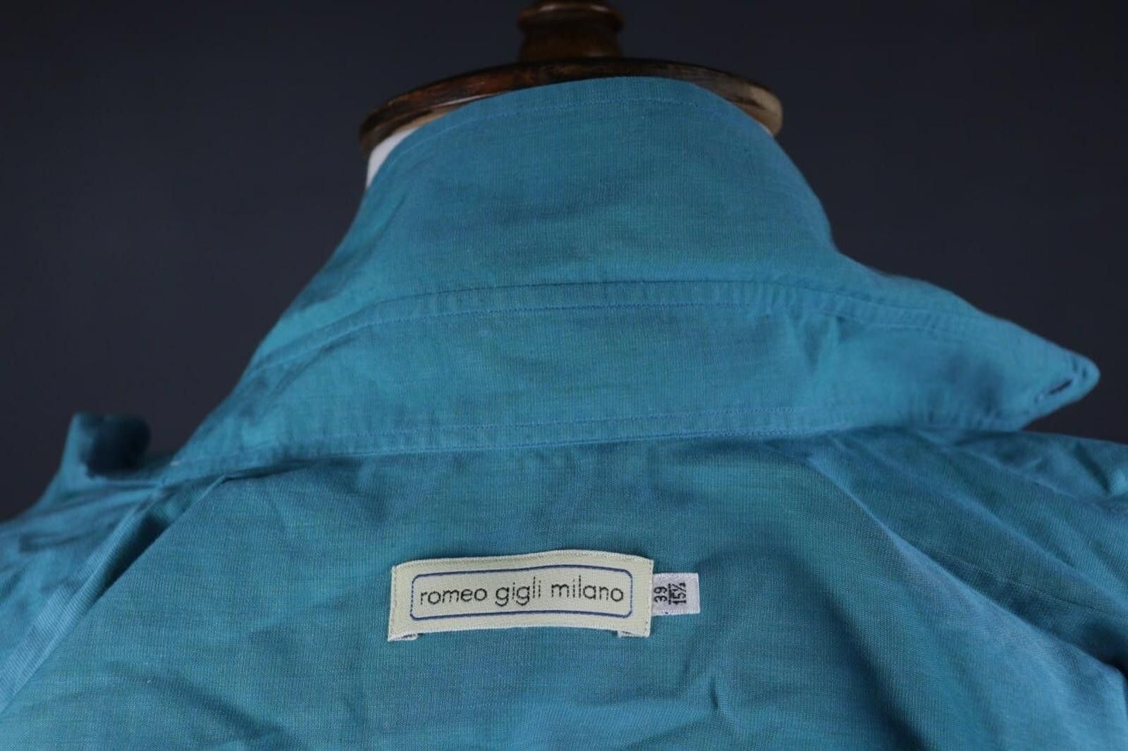 Romeo Gigli Romeo Gigli Milano Blue Button Down Shirt Size 39 / 15.5 Size US M / EU 48-50 / 2 - 12 Thumbnail