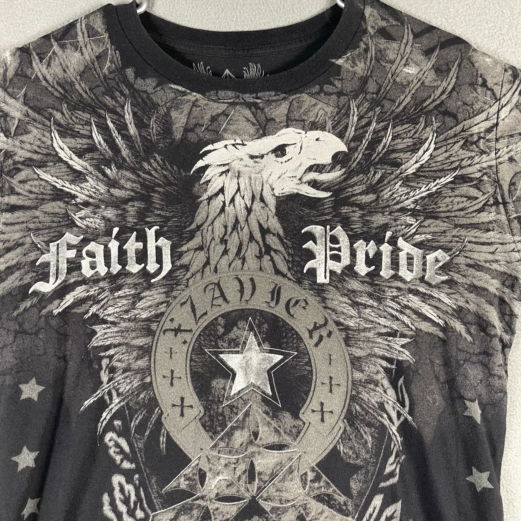 Vintage XZAVIER Faith Pride Courage Eagle Wings Cross T-Shirt Medium Black Cotton Crew Neck Short Sleeve Graphic Print Men Size US M / EU 48-50 / 2 - 2 Thumbnail