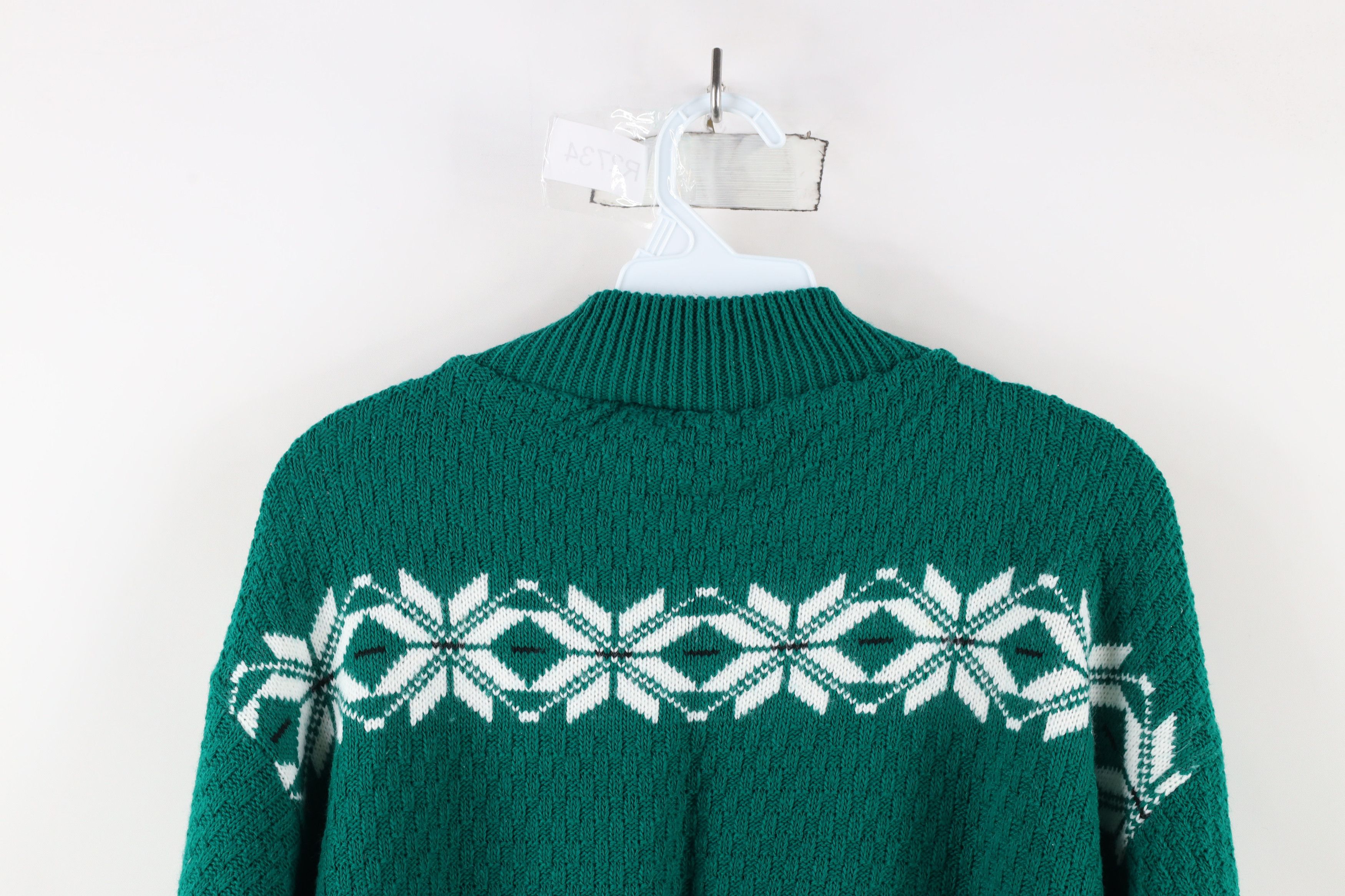 Vintage Vintage 90s Streetwear Christmas Knit Sweater Green USA Size L / US 10 / IT 46 - 8 Thumbnail