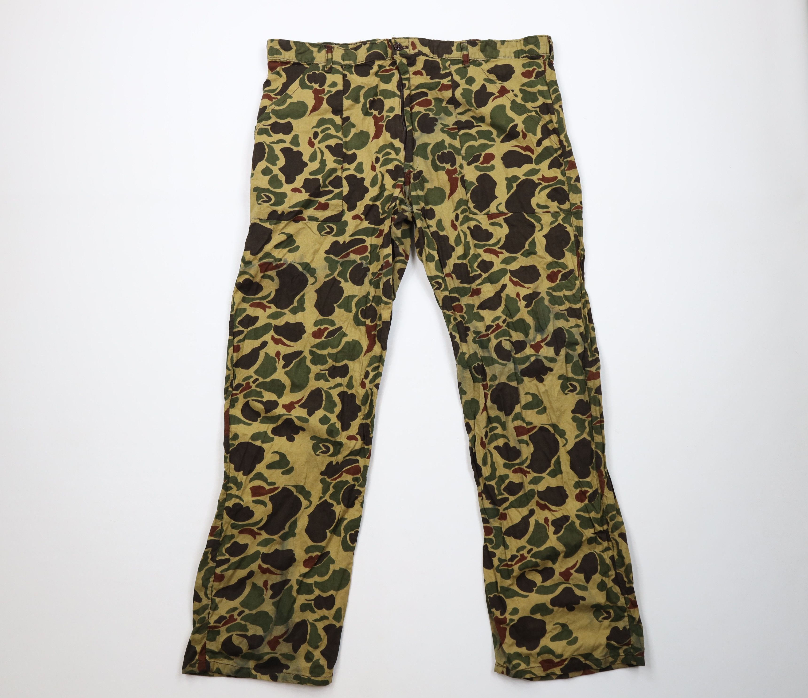 Vintage Vintage 70s Streetwear Frogskin Camouflage Wide Leg Pants Size US 36 / EU 52 - 1 Thumbnail