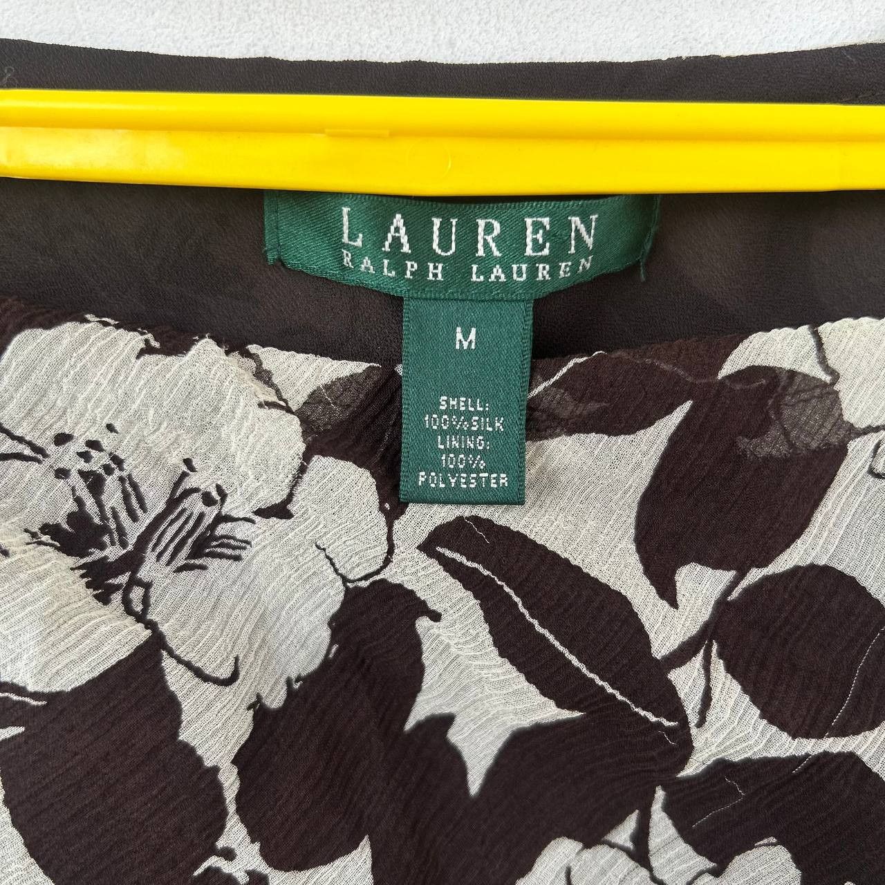 Ralph Lauren Ralph Lauren silk skirt #1412 Size 32" / US 10 / IT 46 - 3 Thumbnail