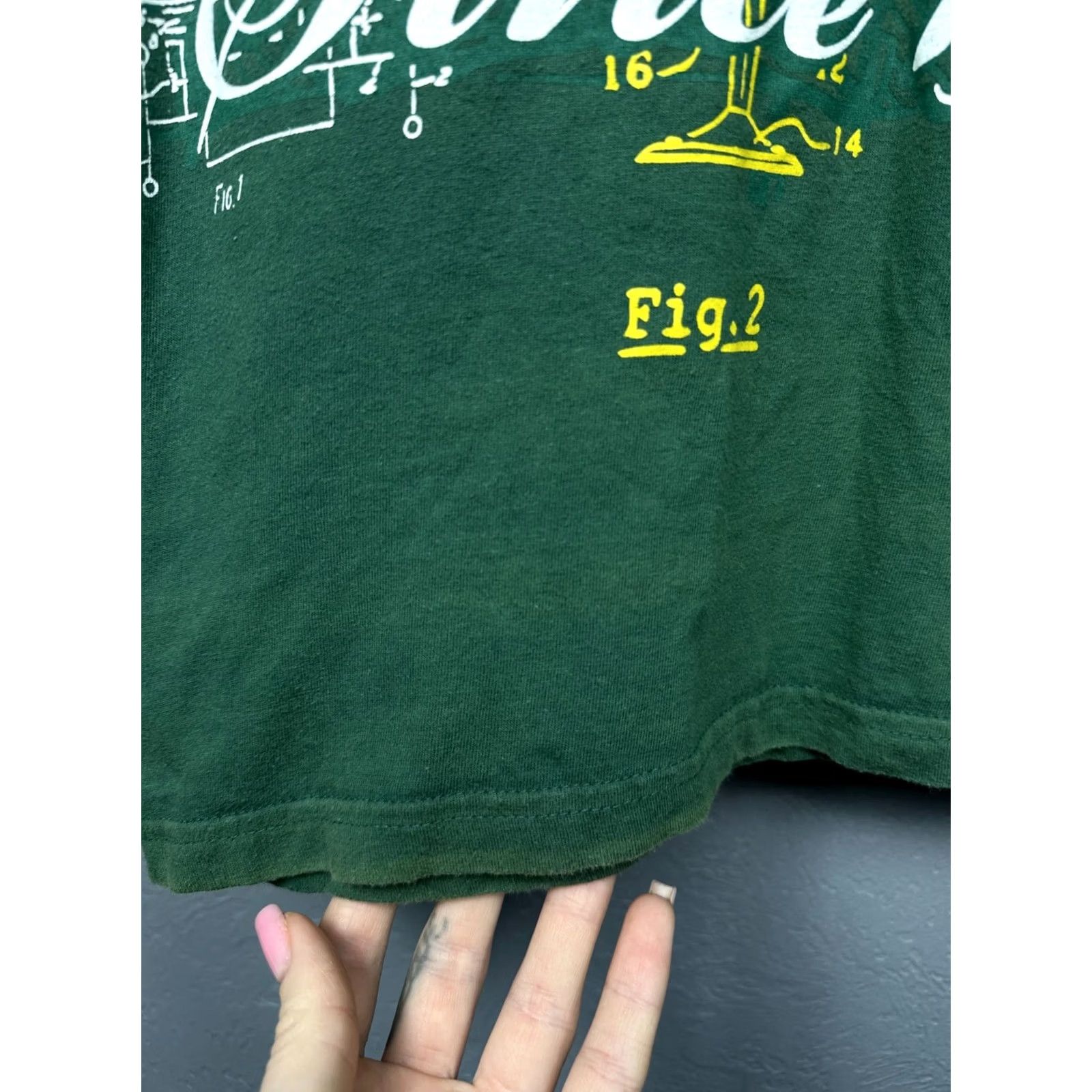 Vintage Formula 1 Vintage Mens T-Shirt Size L Green Crew Neck Short Sleeve Cotton Graphic Print Shirts Mens Size US L / EU 52-54 / 3 - 4 Thumbnail