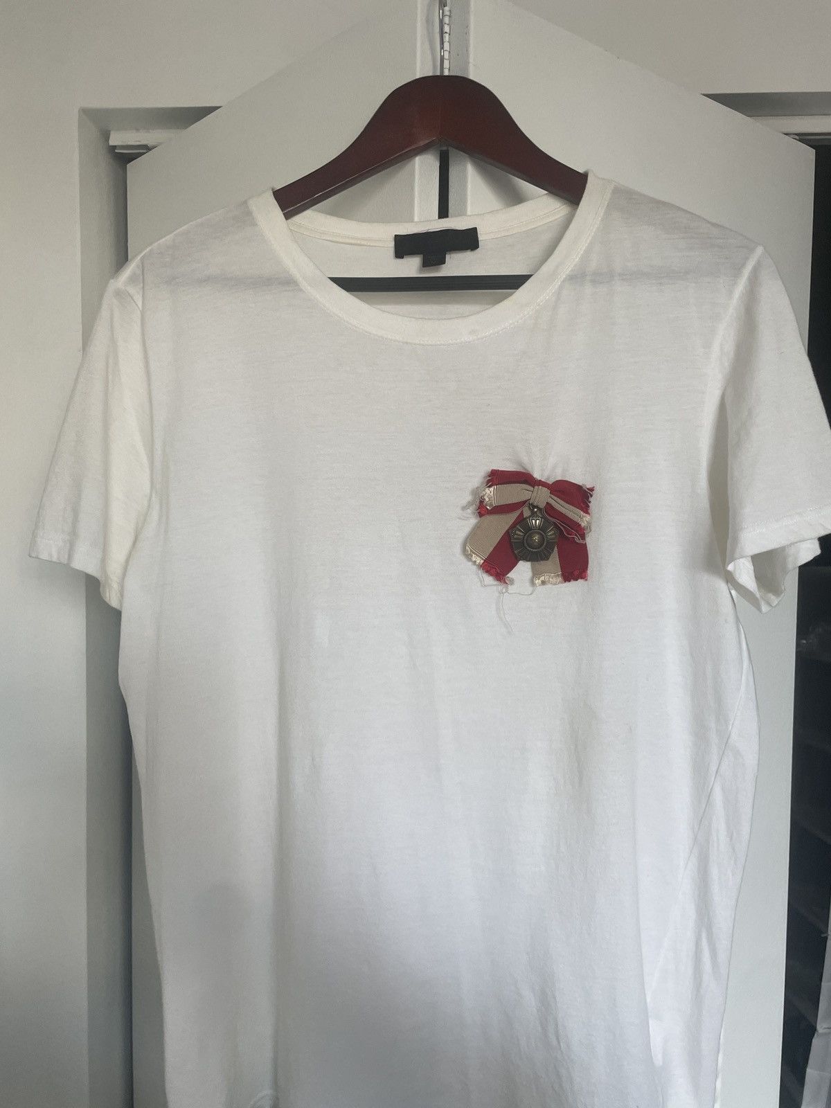 image of Artisanal Burberry Prorsum Pin T-Shirt in White, Men's (Size Medium)
