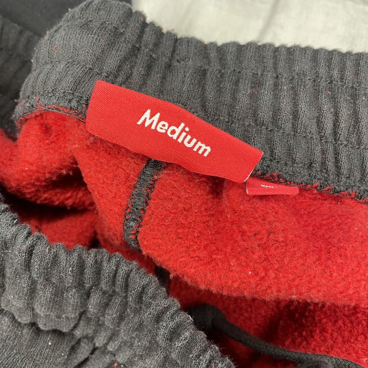 Supreme Supreme cut out sweatpants Size US 32 / EU 48 - 4 Thumbnail