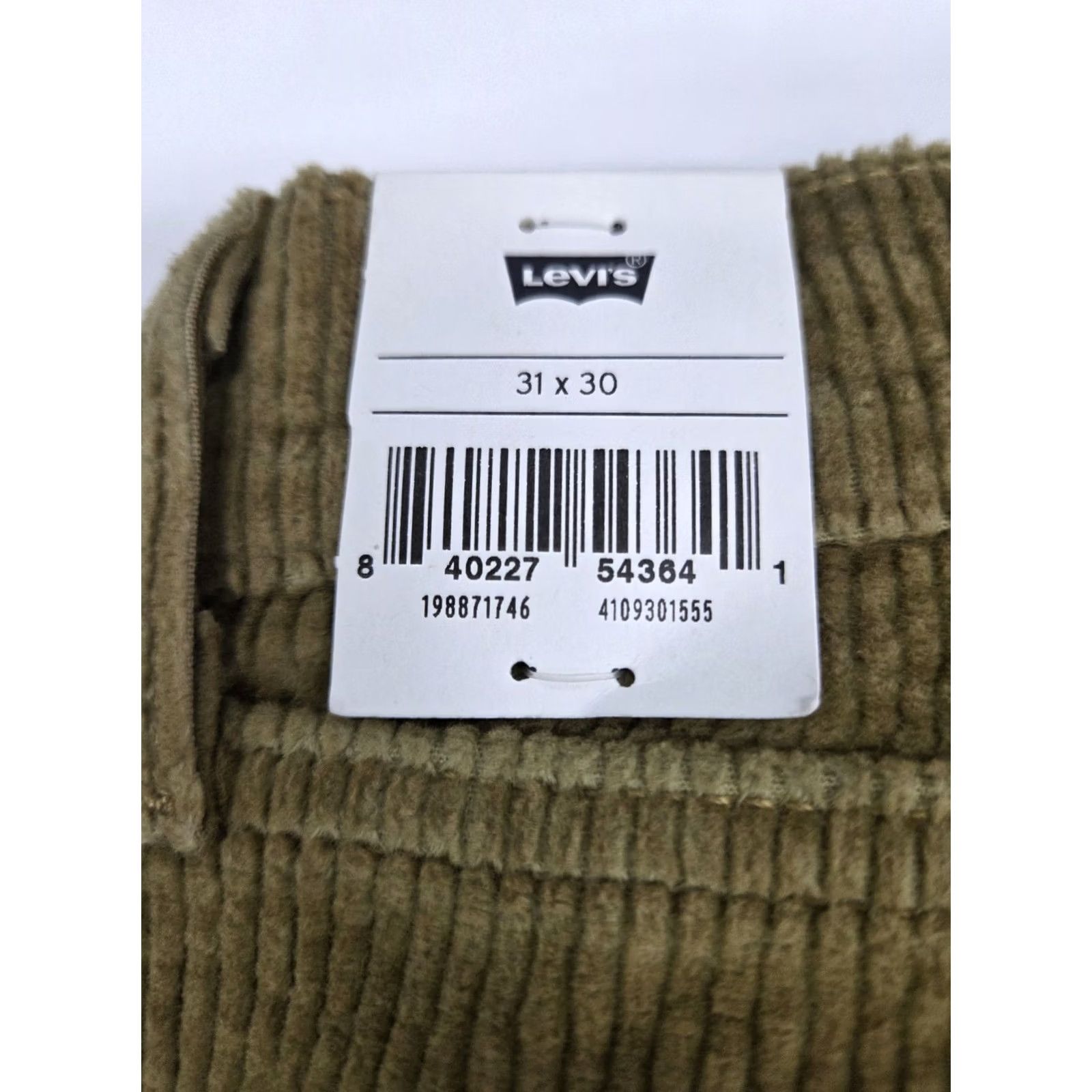 Levi's Levi's Womens Boyfriend Mid Rise Tapered Leg Corduroy Pants NWT 31/30 #8671 Size 24" / US 00 / IT 34 - 7 Thumbnail