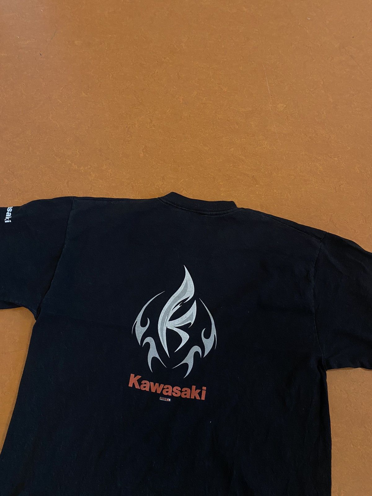 Vintage Vintage Kawasaki fire Racing t shirt 90s Size US L / EU 52-54 / 3 - 5 Thumbnail