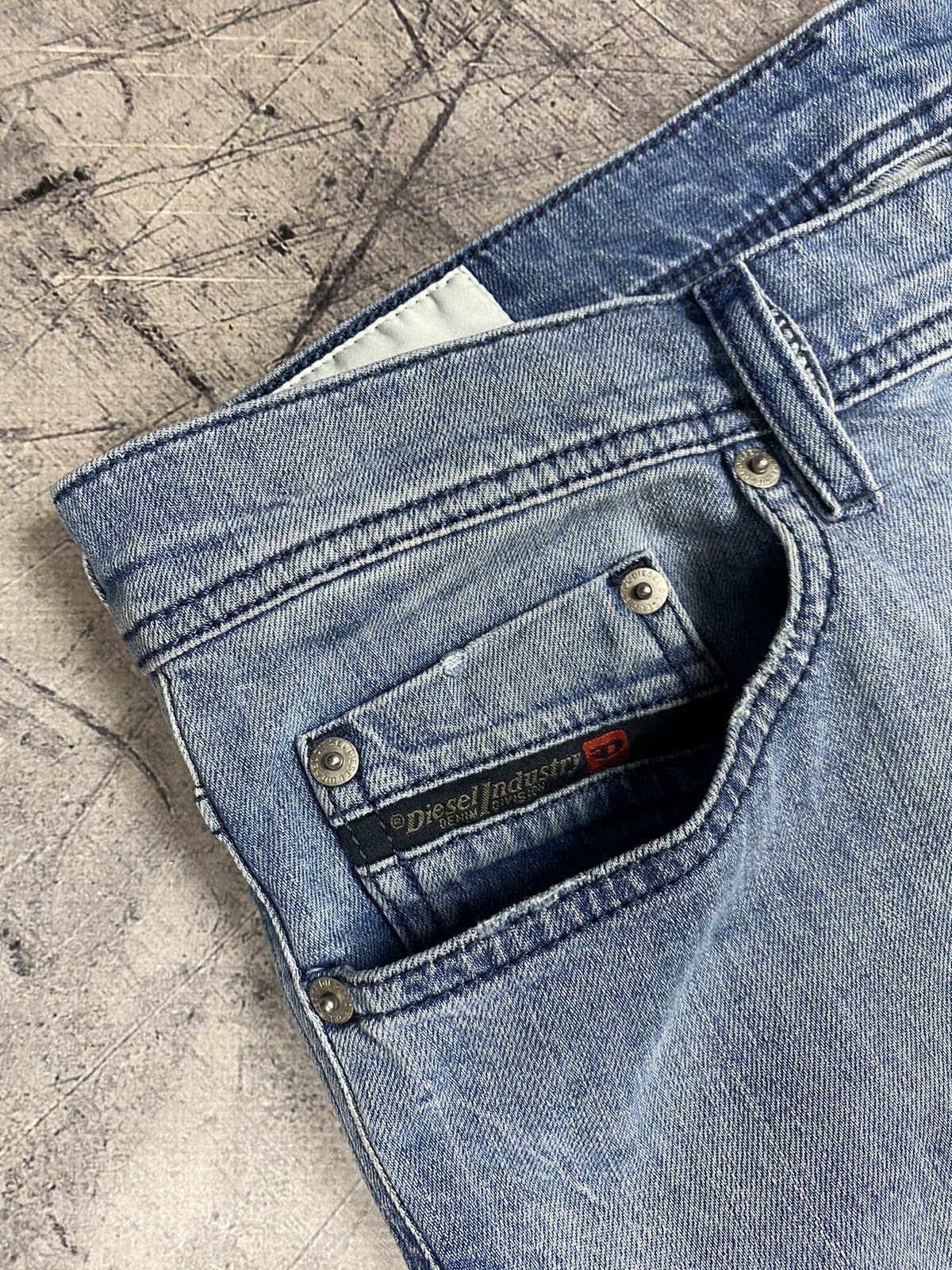 Diesel Vintage Diesel y2k Jeans Size W32 Size US 32 / EU 48 - 10 Thumbnail