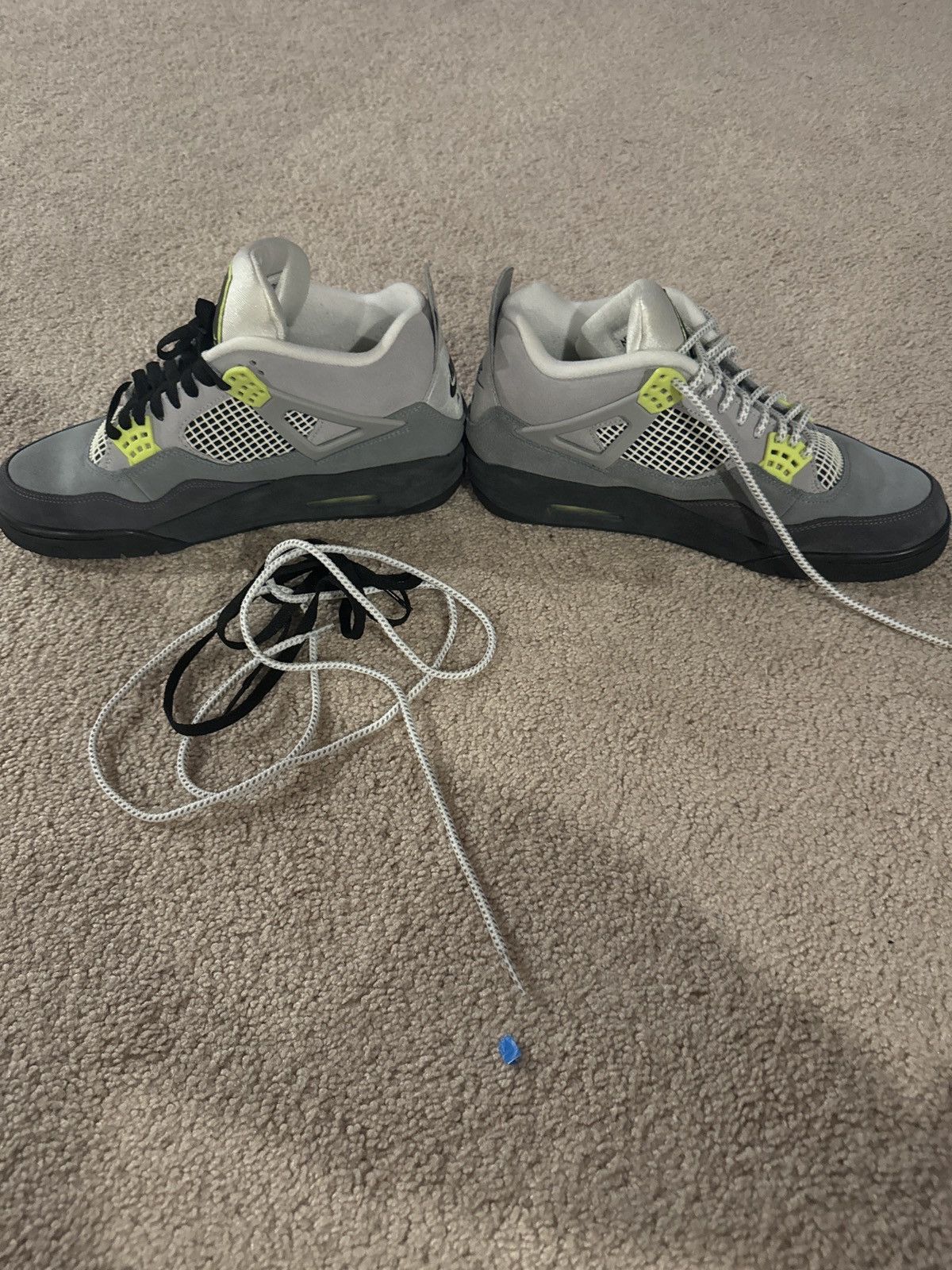 Jordan Brand Jordan 4 Retro SE 95 Neon Size US 10.5 / EU 43-44 - 2 Thumbnail