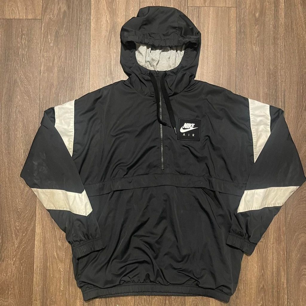Nike Nike windbreaker jacket in black and white size S Size US S / EU 44-46 / 1 - 1 Thumbnail