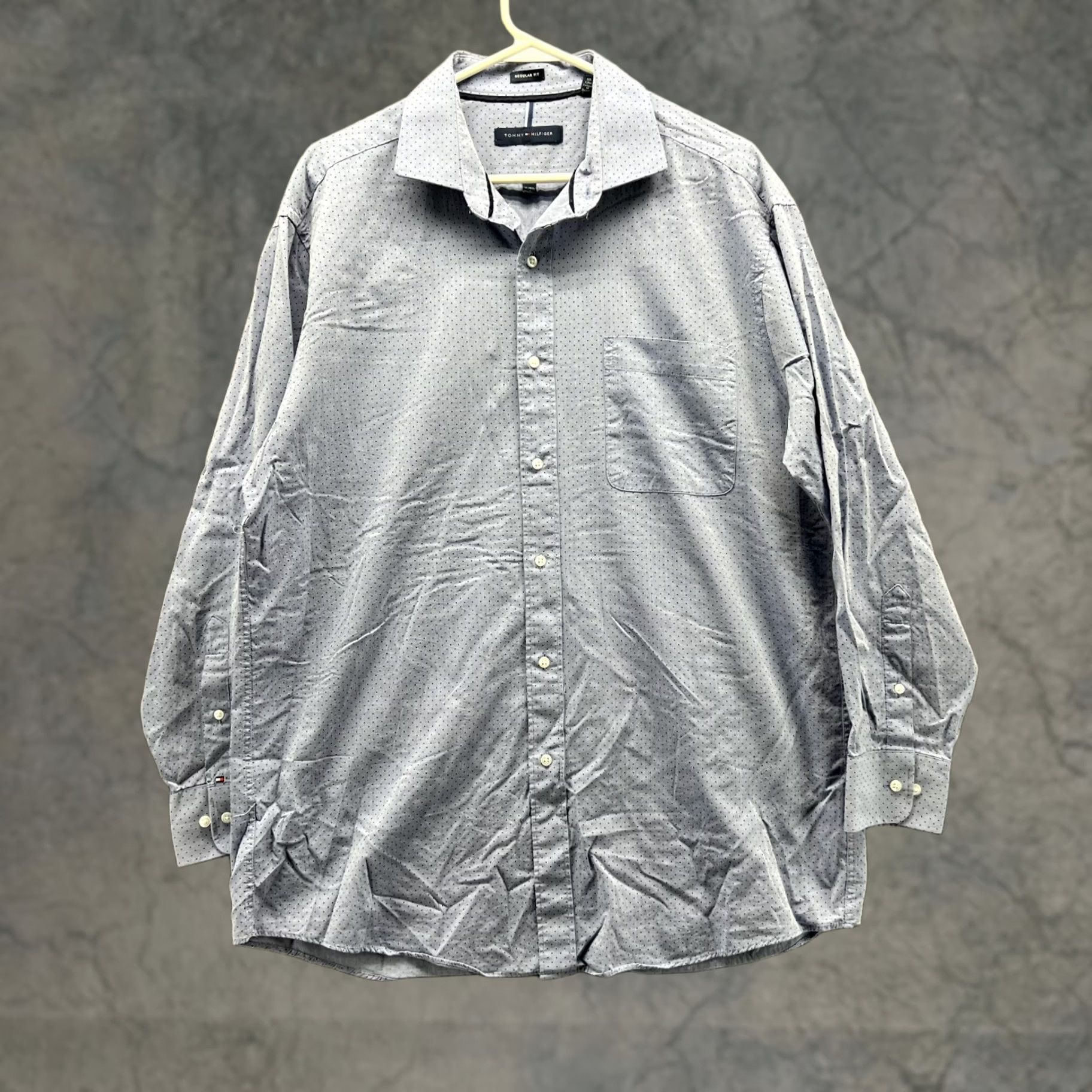 Tommy Hilfiger Tommy Hilfiger Shirt Men Large Blue Casual Button Down Preppy Regular Dots Vtg Size US L / EU 52-54 / 3 - 1 Thumbnail
