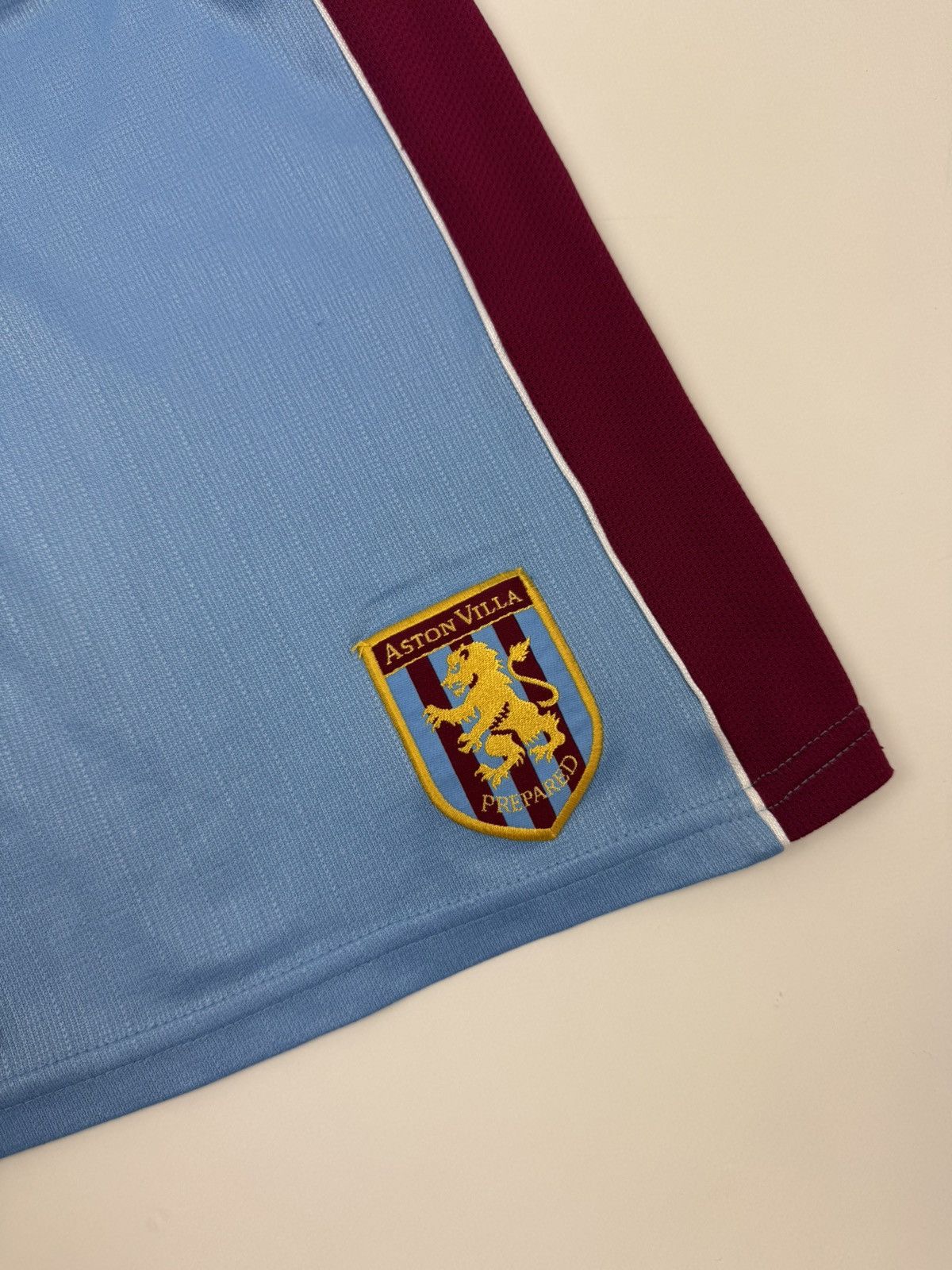 Diadora 00’s Vintage Diadora F.C. Aston Villa Home Soccer Shorts Size US 30 / EU 46 - 3 Thumbnail