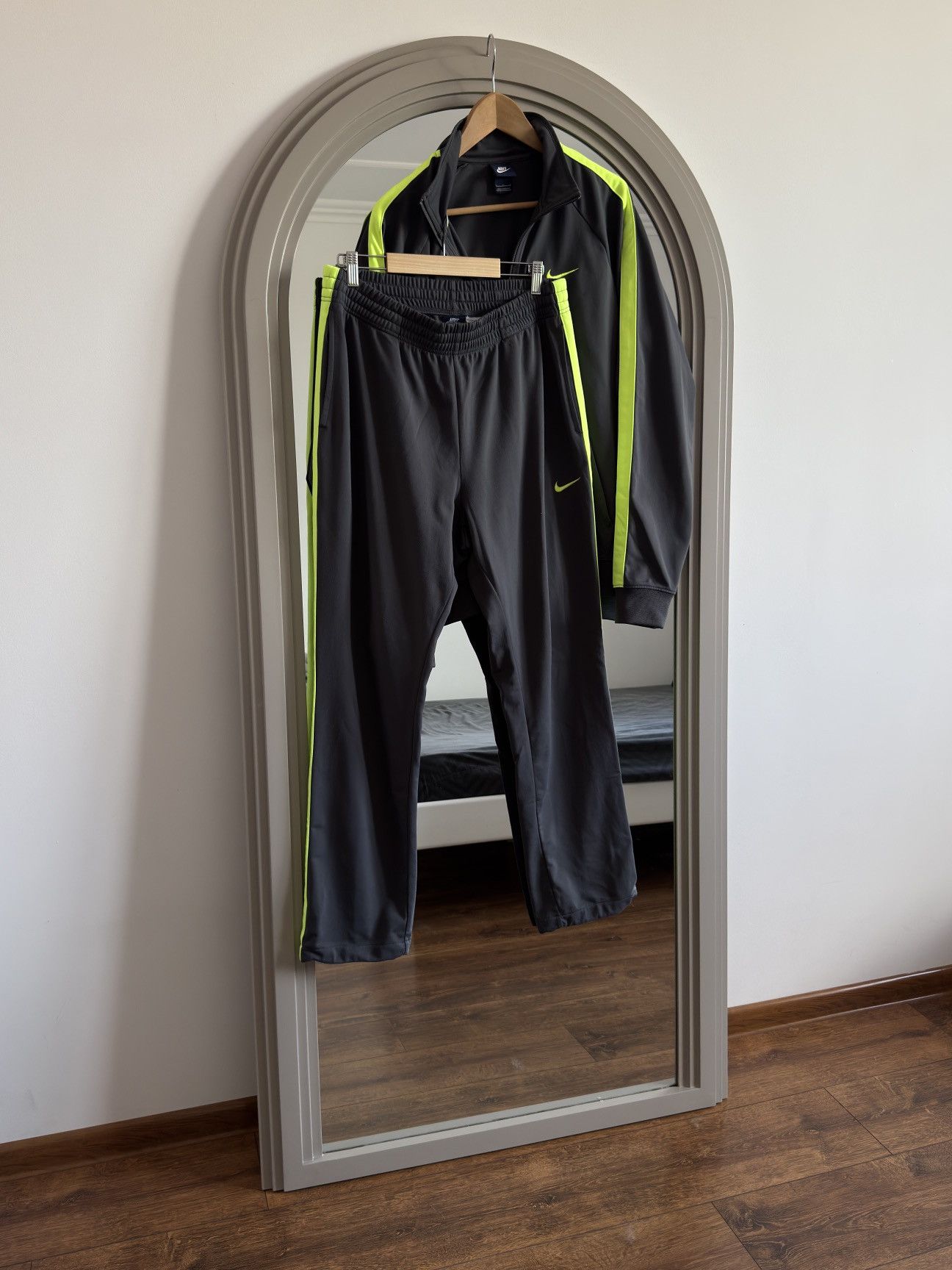 Nike Vintage Nike Tracksuit Suit Jacket And Pants Drill Swoosh Size US L / EU 52-54 / 3 - 1 Thumbnail