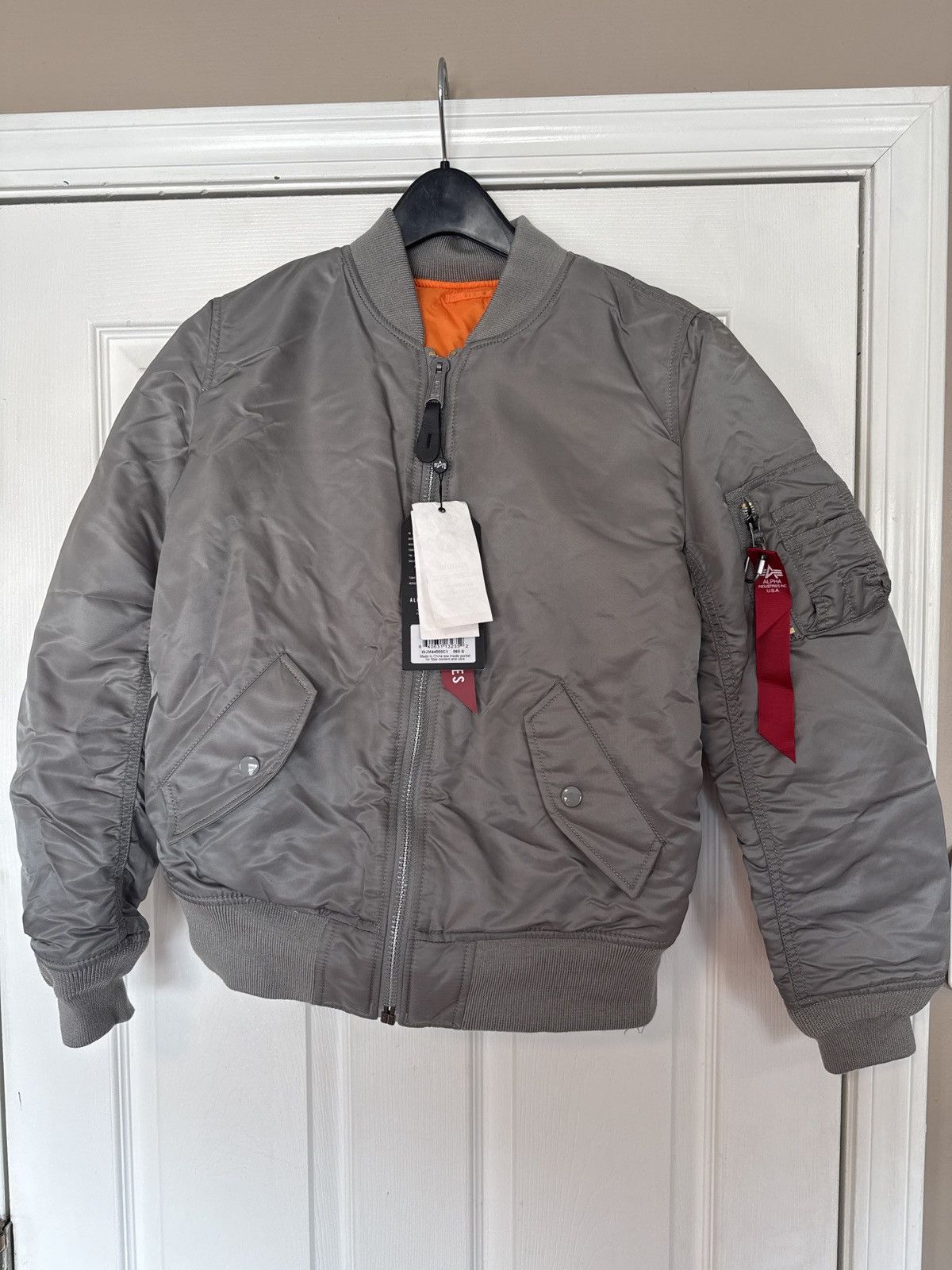 MA-1 W Vintage Gray Reversible Small NWT