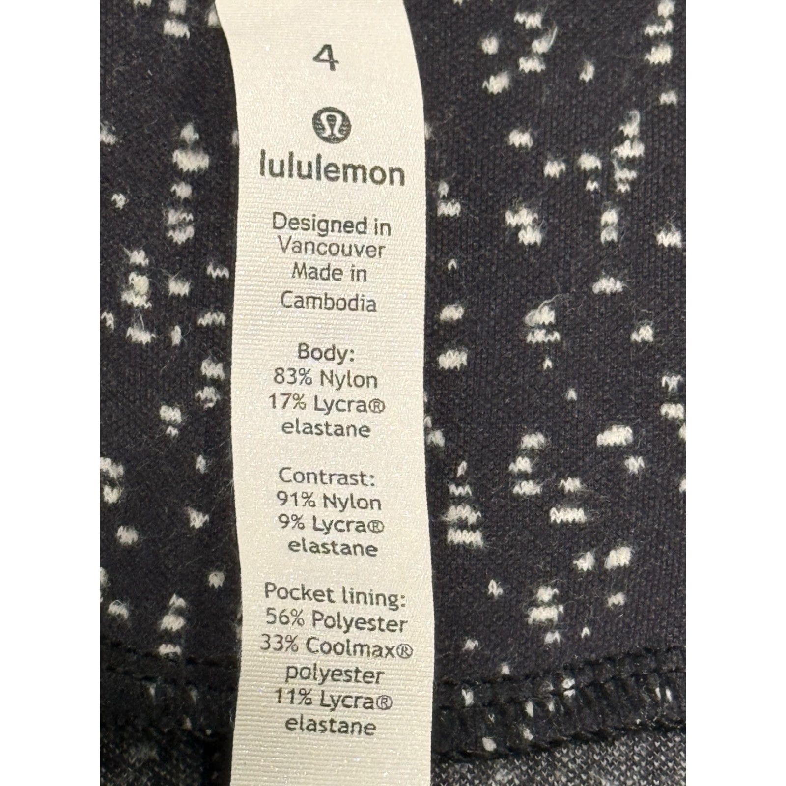 Lululemon **Lululemon Run Briskly Top Black 1/2 Zip Magnetized Jacquard Sz 4** User: Lululemon Run Briskly Top Black 1/2 Zip Magnetized Jacquard Sz 4 Size S / US 4 / IT 40 - 4 Thumbnail