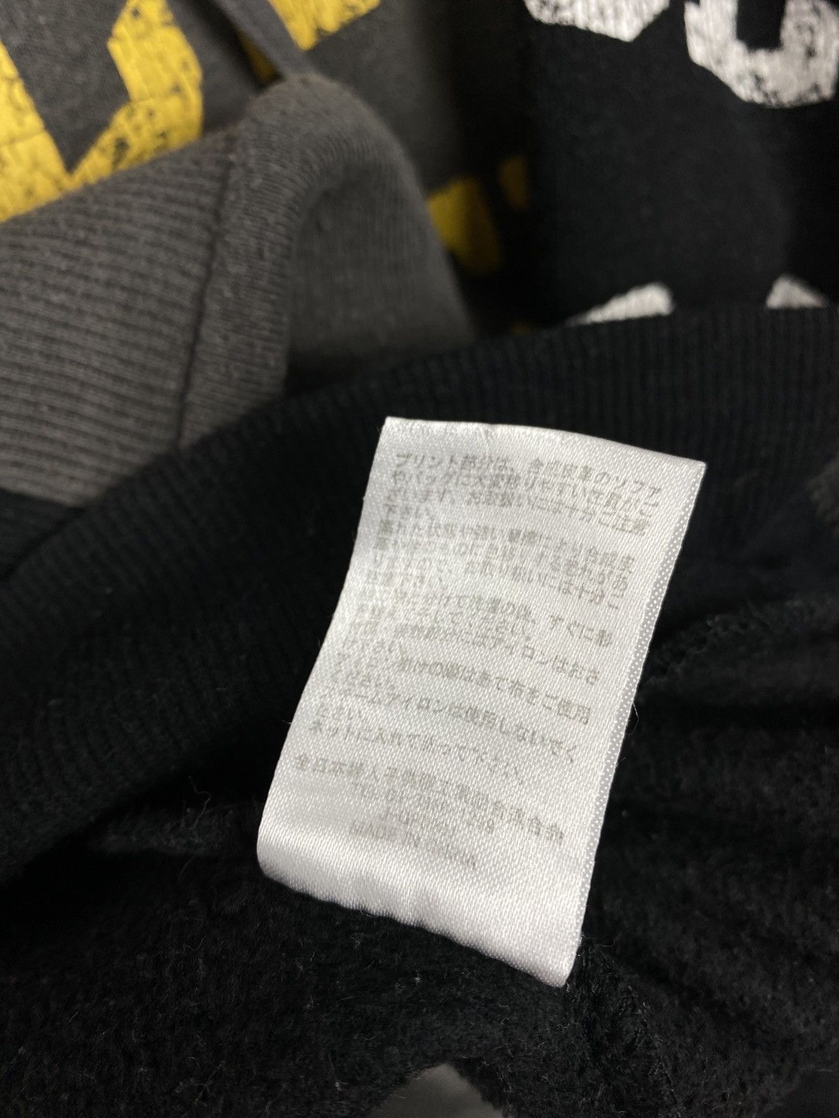 Japanese Brand Vintage Japanese Brand Pullover Hoodies Size US M / EU 48-50 / 2 - 9 Thumbnail