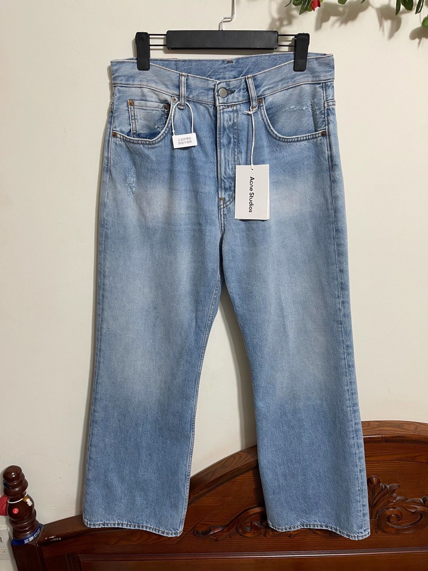 Acne Studios Acne Studios 2021M Light Blue Wash Wide Leg Jeans 31/30 Size US 31 - 2 Thumbnail