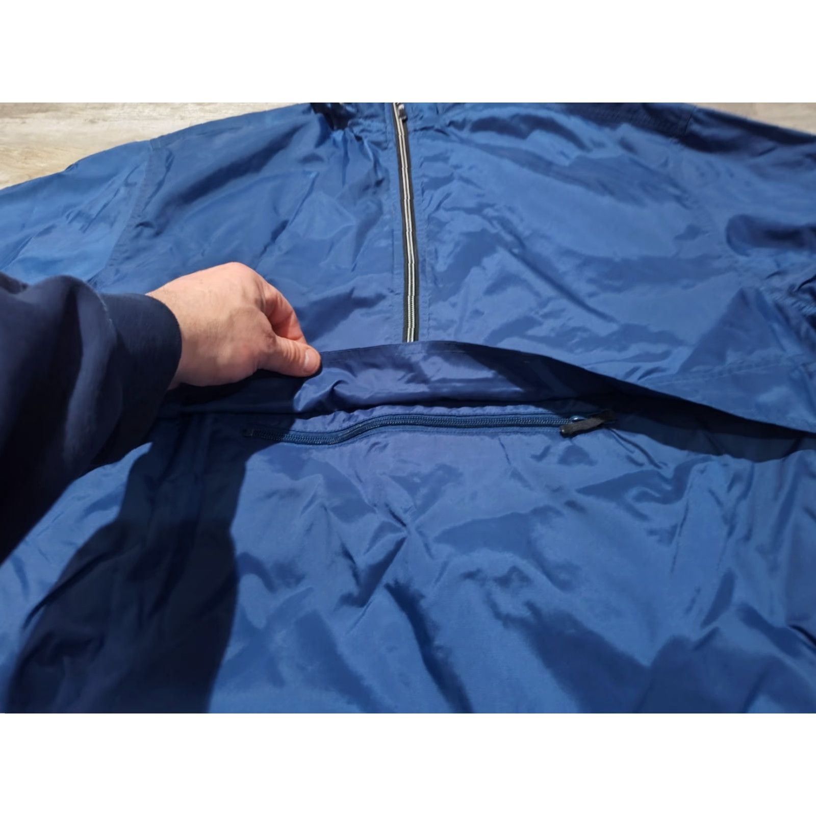Nike VINTAGE Nike Windbreaker Jacket 1/4 Zip Hooded Mens Size L Blue 90s Size US L / EU 52-54 / 3 - 5 Thumbnail