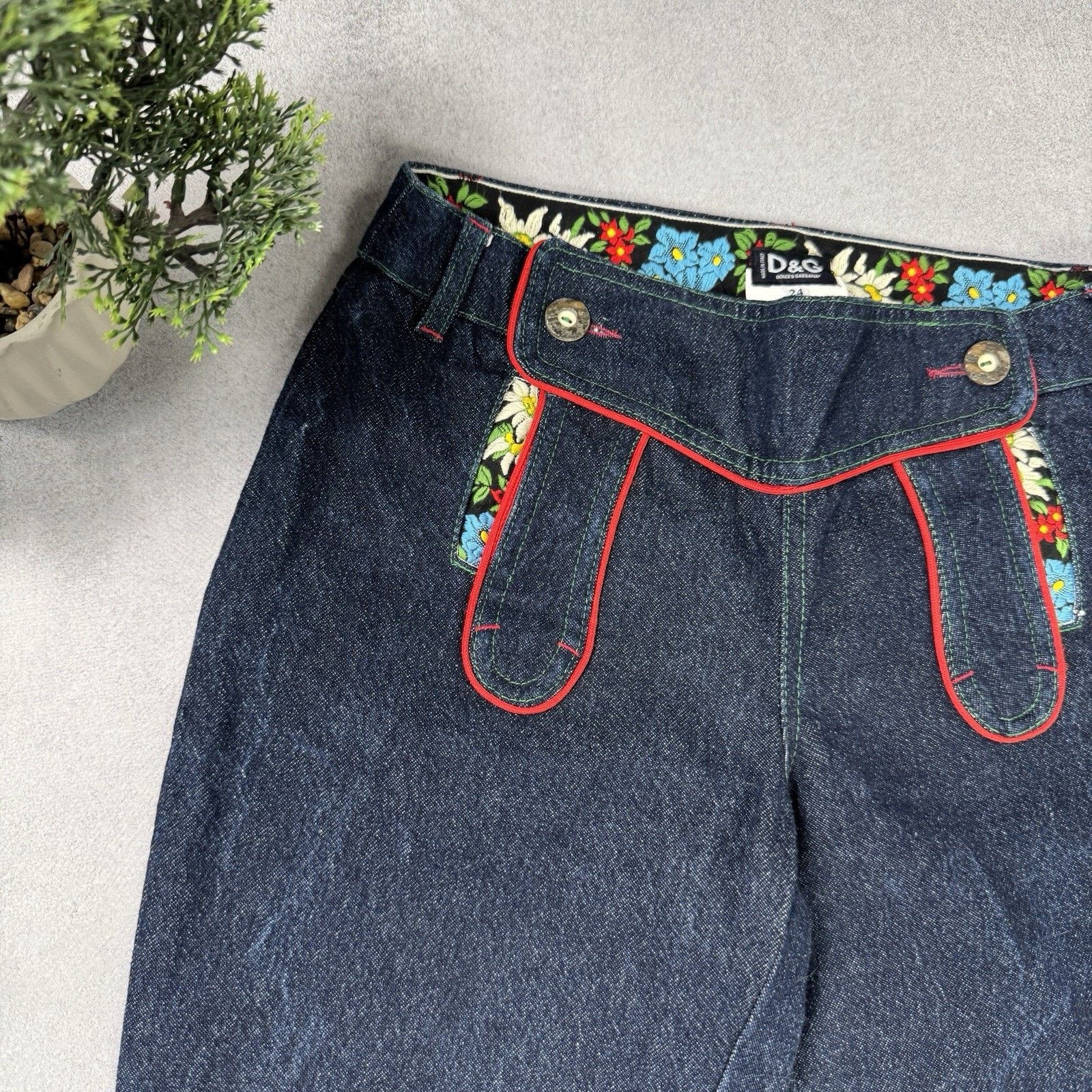 Dolce & Gabbana D&G Dolce & Gabbana Rare Bavarian German Style Jeans 24/38 Size 24" / US 00 / IT 34 - 2 Thumbnail