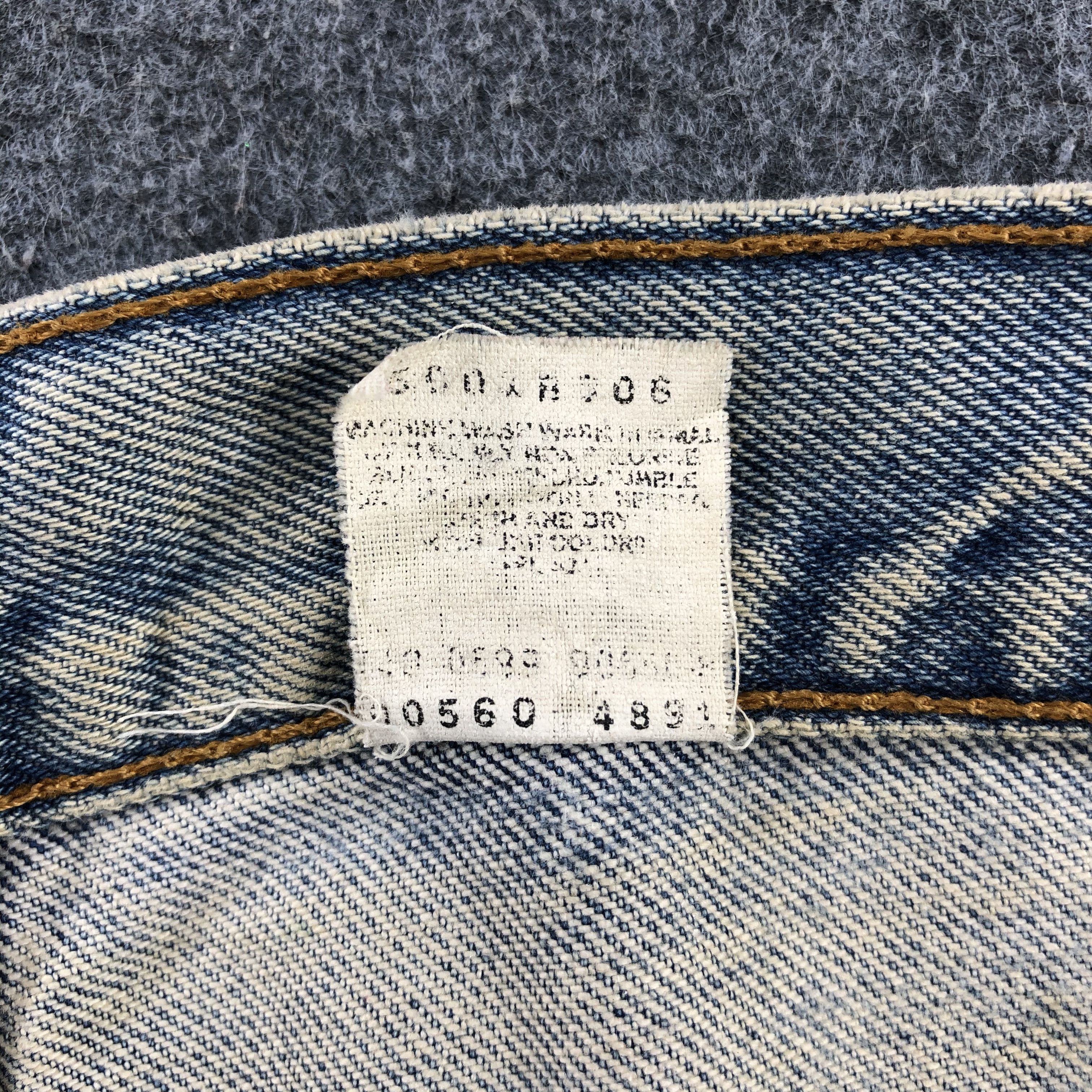 Levi's Vintage 90s Light Wash Levis 560 Jeans-J1499 Size US 30 / EU 46 - 14 Thumbnail