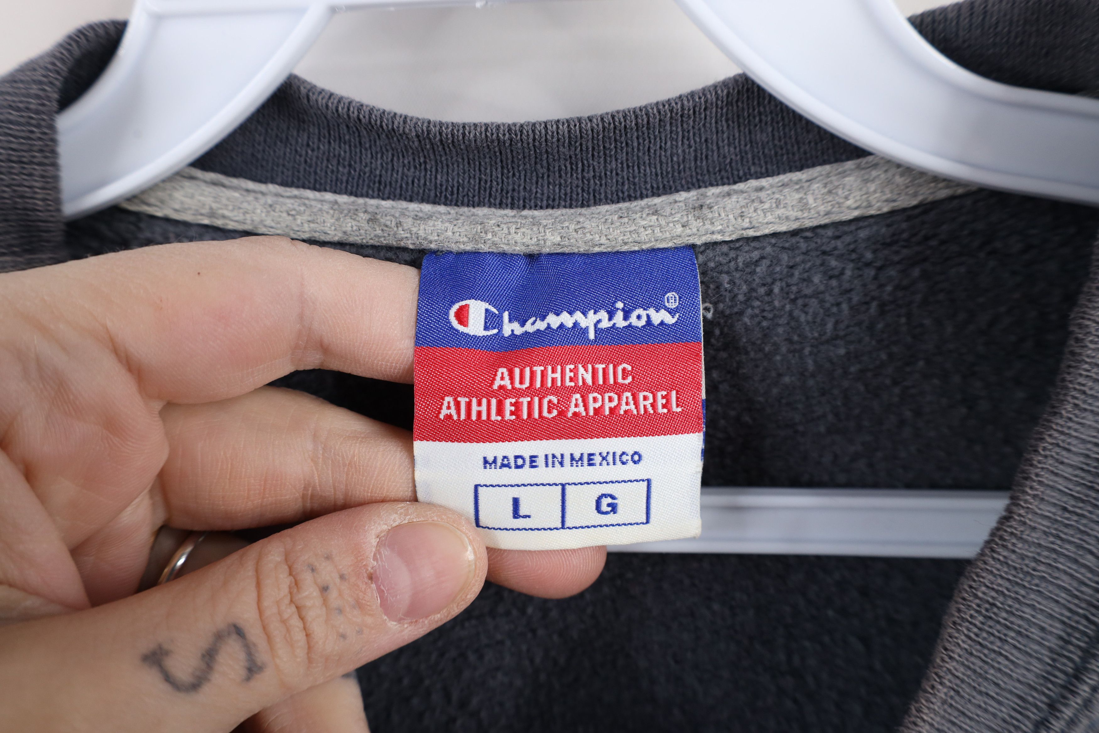 Champion × Vintage Vintage 90s Champion Crewneck Sweatshirt Steel Blue Size US L / EU 52-54 / 3 - 9 Thumbnail