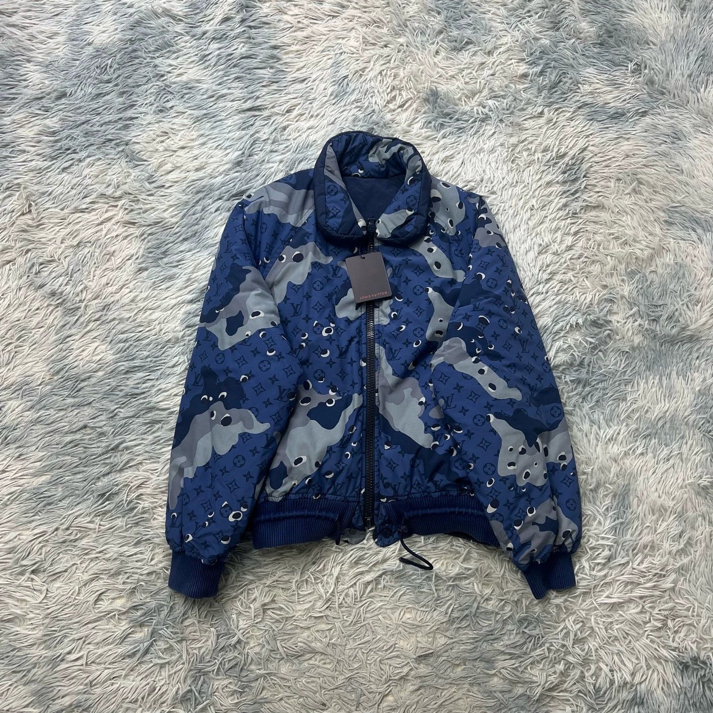 Louis Vuitton Louis Vuitton Reversible All-Print Cotton Jacket Size XL / US 12-14 / IT 48-50 - 1 Thumbnail