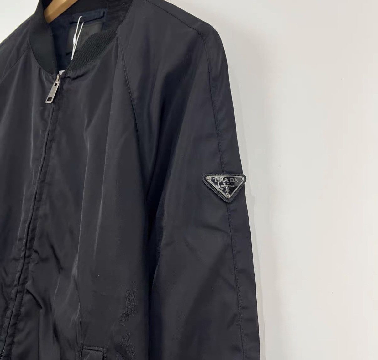 Prada Prada Metal Triangle Logo Baseball Jacket J42 Size US M / EU 48-50 / 2 - 3 Thumbnail