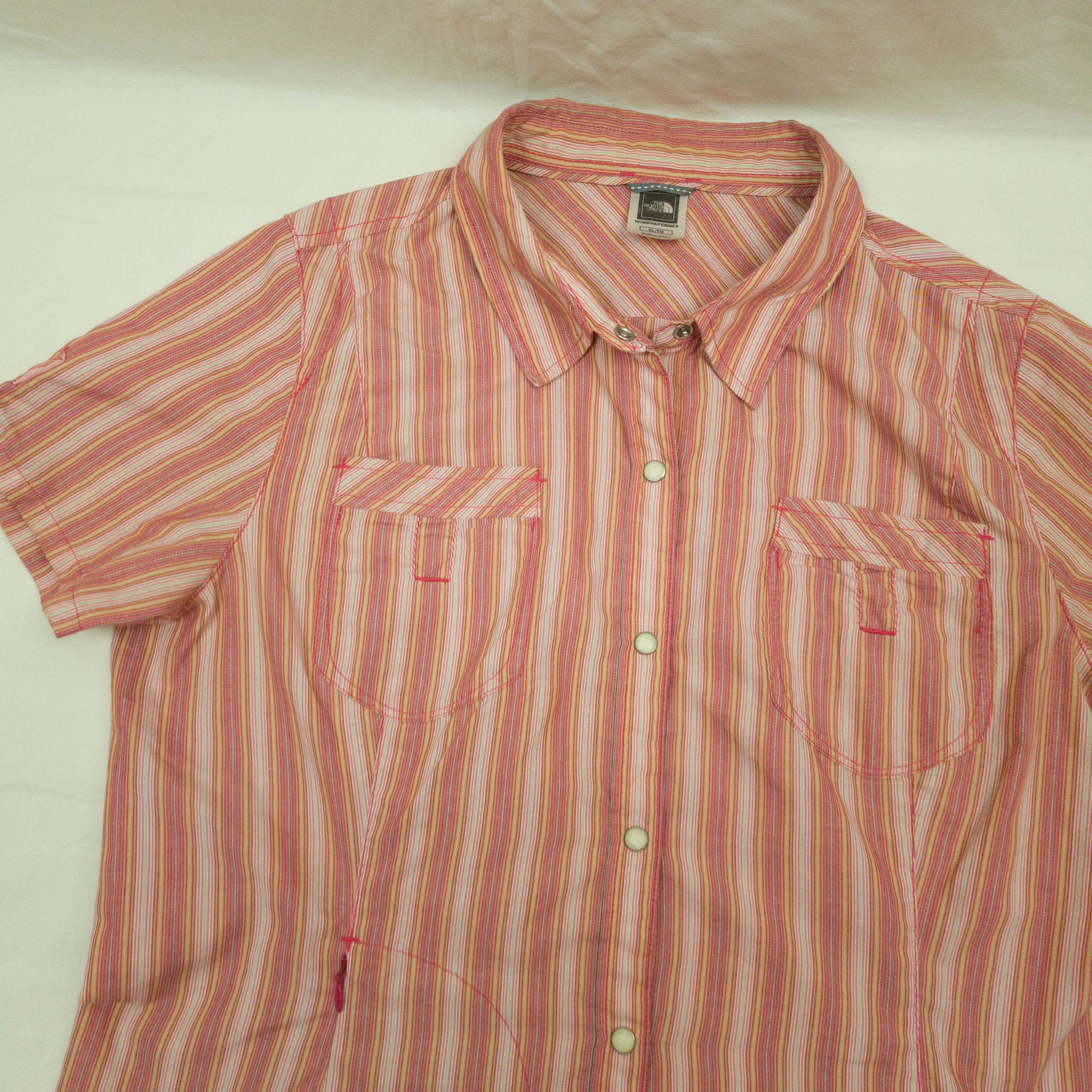 The North Face The North Face womens shirt size XL vgc Size XL / US 12-14 / IT 48-50 - 4 Thumbnail