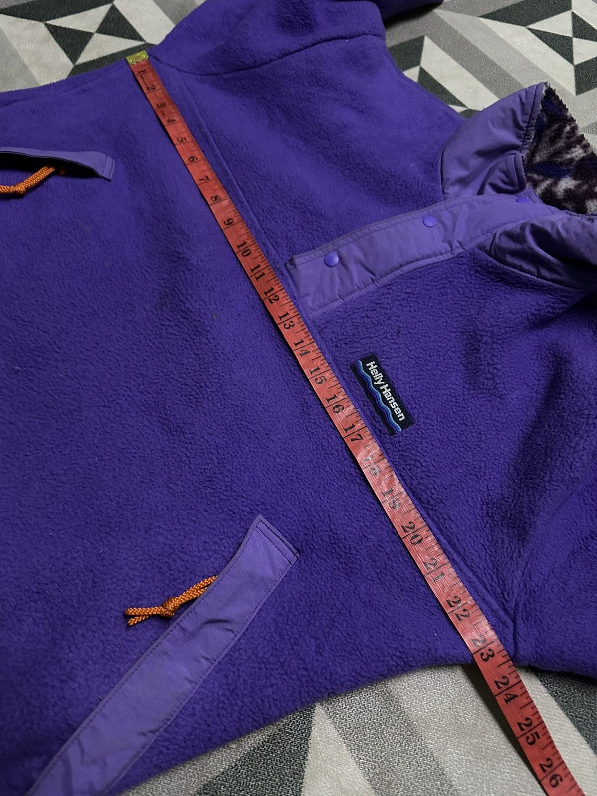 Helly Hansen Vintage 90s Helly hansen snap button fleece jacket in purple Size US L / EU 52-54 / 3 - 6 Thumbnail