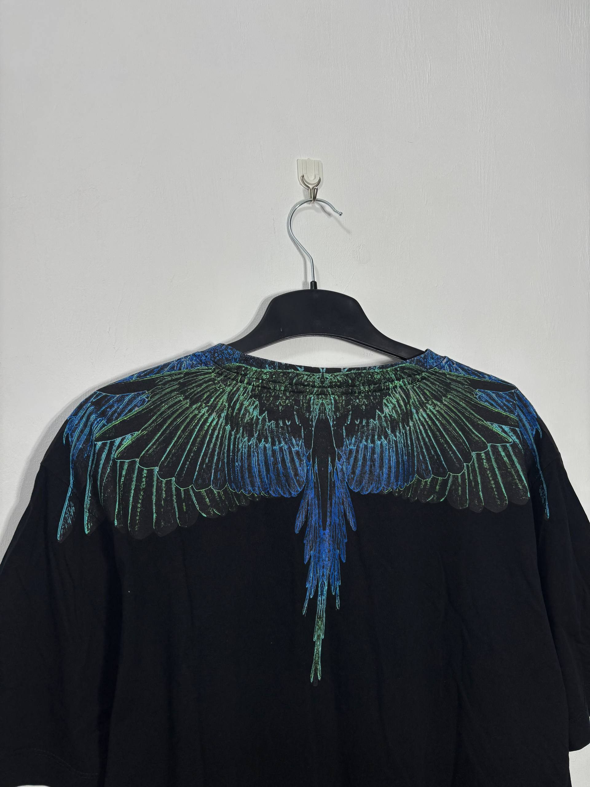 Marcelo Burlon Marcelo Burlon Neon Wings Black & Blue T-Shirt Size US XL / EU 56 / 4 - 10 Thumbnail