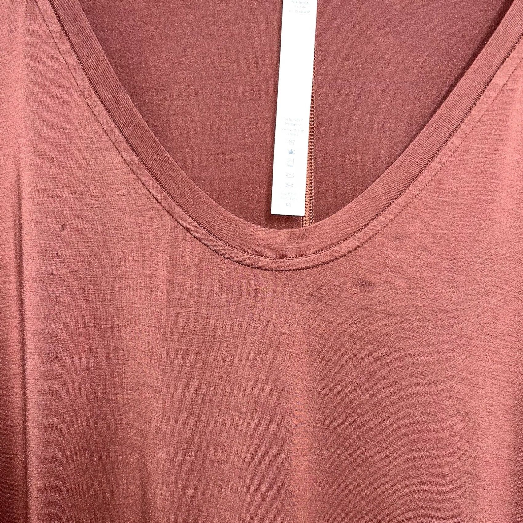 Lululemon Lululemon Distressed Multicolor Logo Relaxed T‑Shirt Dark Orange 6 Women’s Casual/Workwear Athletic Top Shirt Menstrual? Size M / US 6-8 / IT 42-44 - 4 Thumbnail