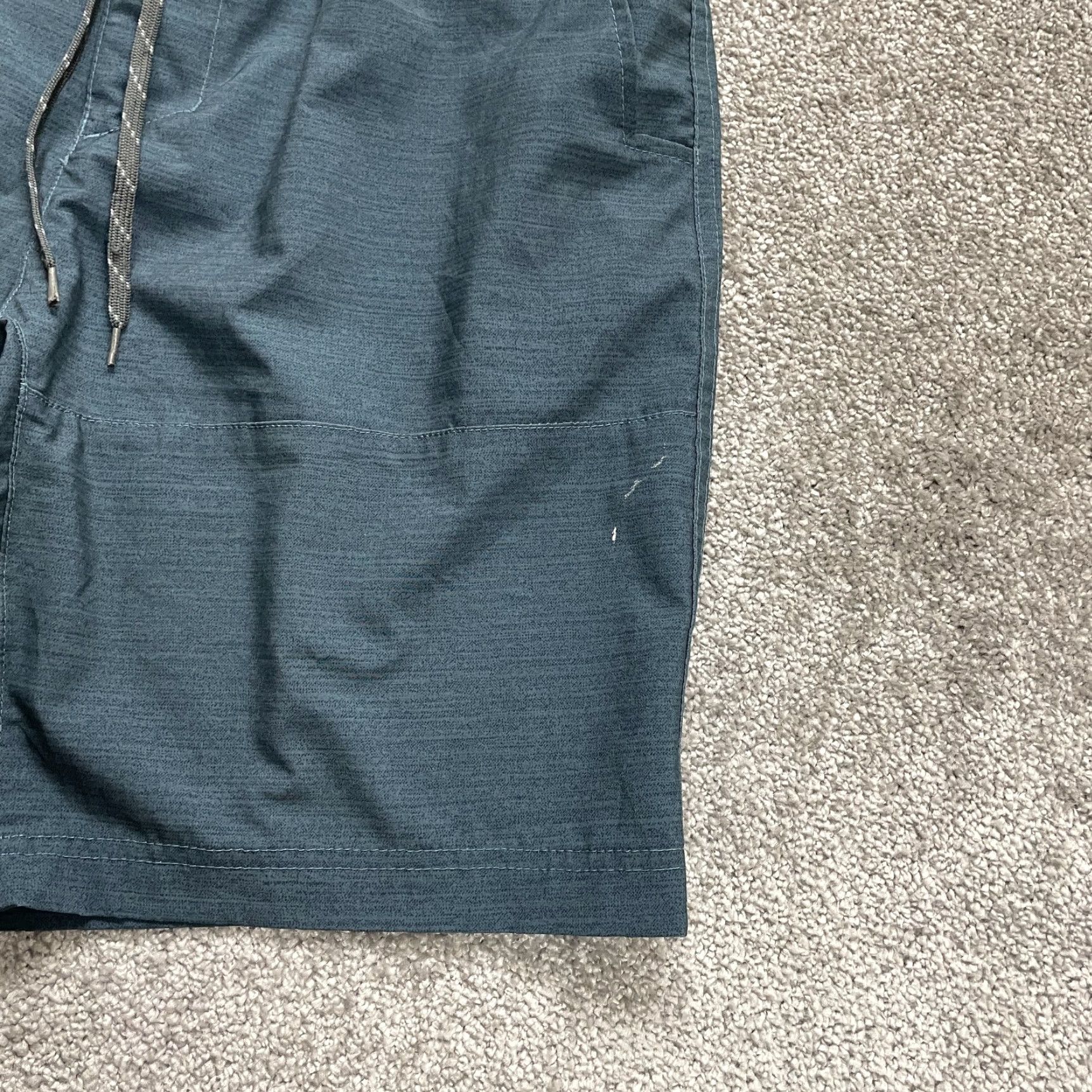 Vintage Columbia Men Shorts Hiking Gray Polyester Active Outdoor Casual 9in Inseam Pockets Regular Medium Size US 31 - 7 Thumbnail