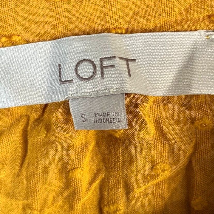Loft LOFT Yellow Women's Blouse Small Round Neck Popcorn Keyhole Front]] User: LOFT Yellow Women's Blouse Small Round Neck Popcorn Keyhole Front Size S / US 4 / IT 40 - 6 Thumbnail