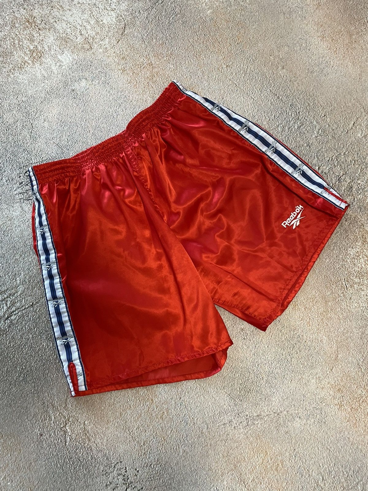 Reebok Vintage 90s Reebok Monogram Nylon Shorts Size US 32 / EU 48 - 1 Thumbnail
