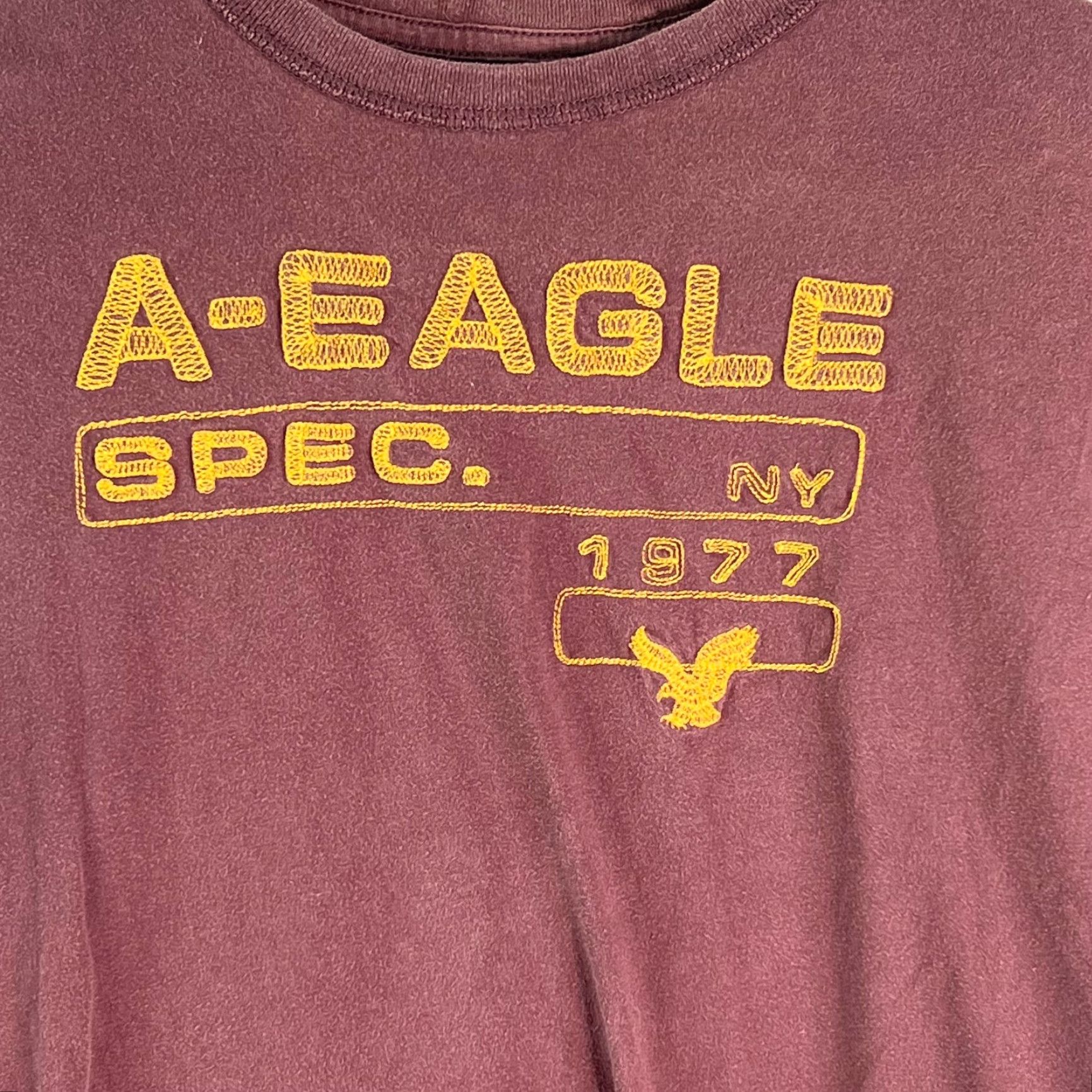 American Eagle Outfitters American Eagle Outfitters NY 1977 Mens Embroidered Logo Maroon Shirt Size XL Size US XL / EU 56 / 4 - 2 Thumbnail